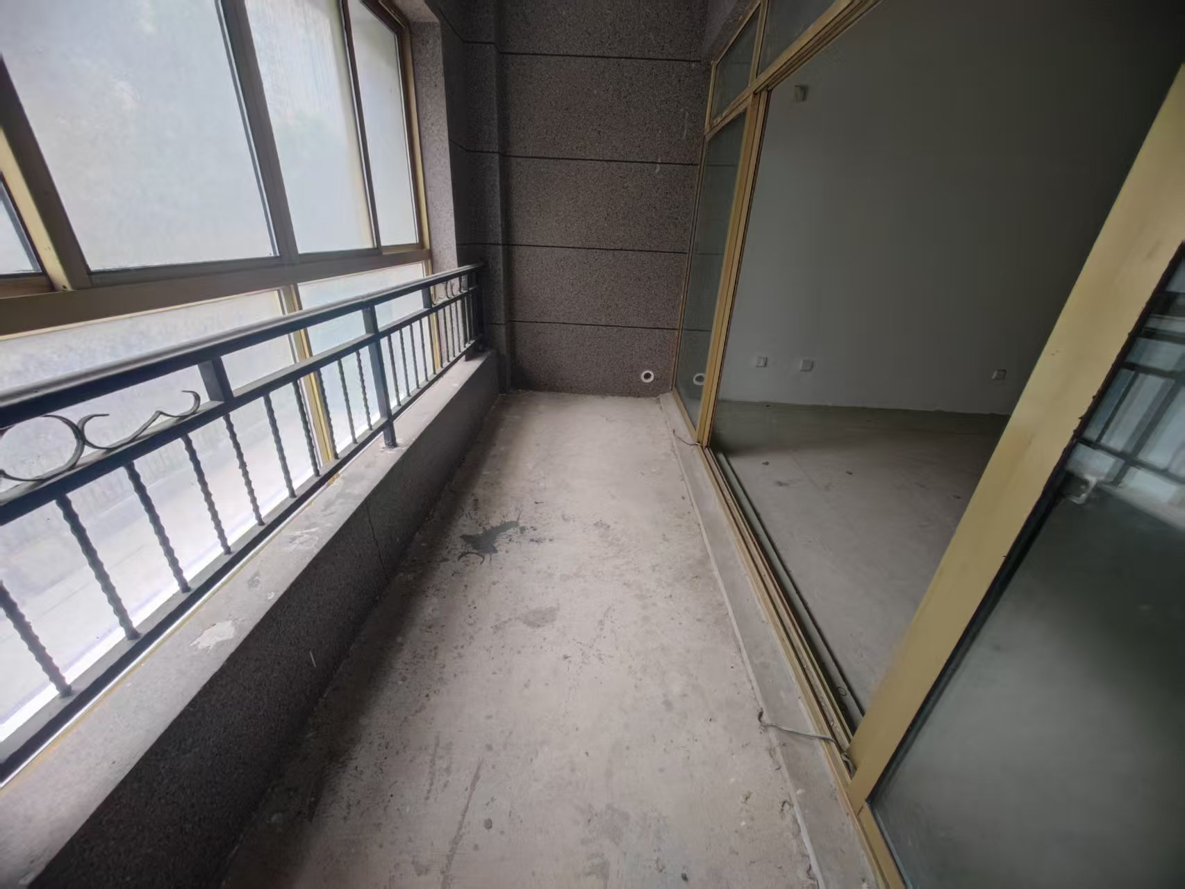 恒盛豪庭 4室2厅2卫 170m&sup2;
