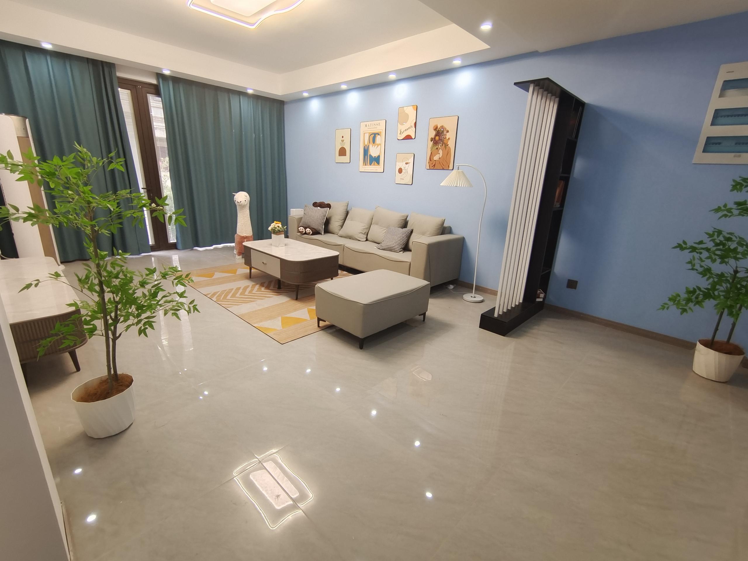中南熙悦(南通经济技术开发区) 3室3厅3卫 244.00m²