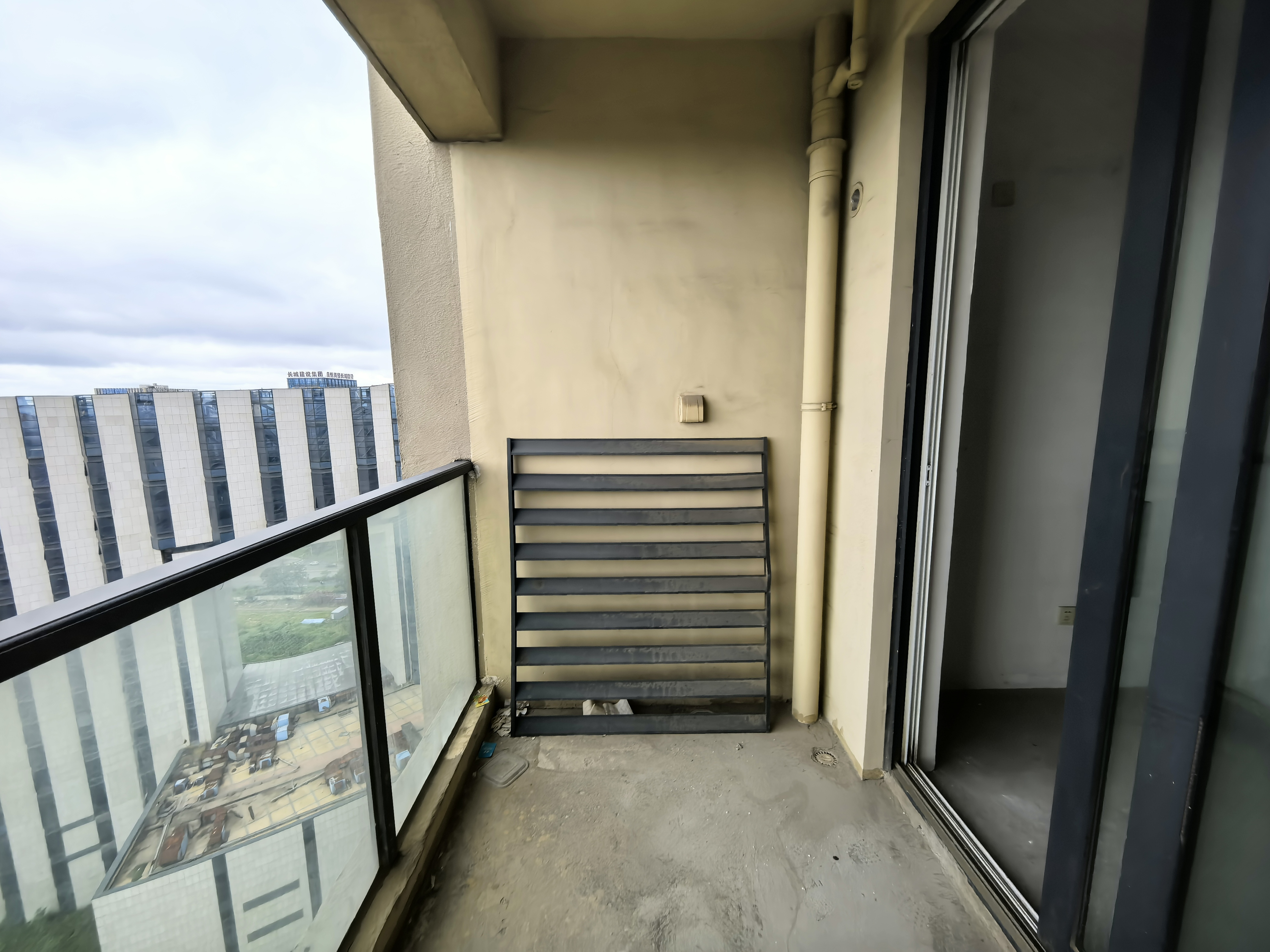 富都豪园 4室2厅2卫 121.00m&sup2;