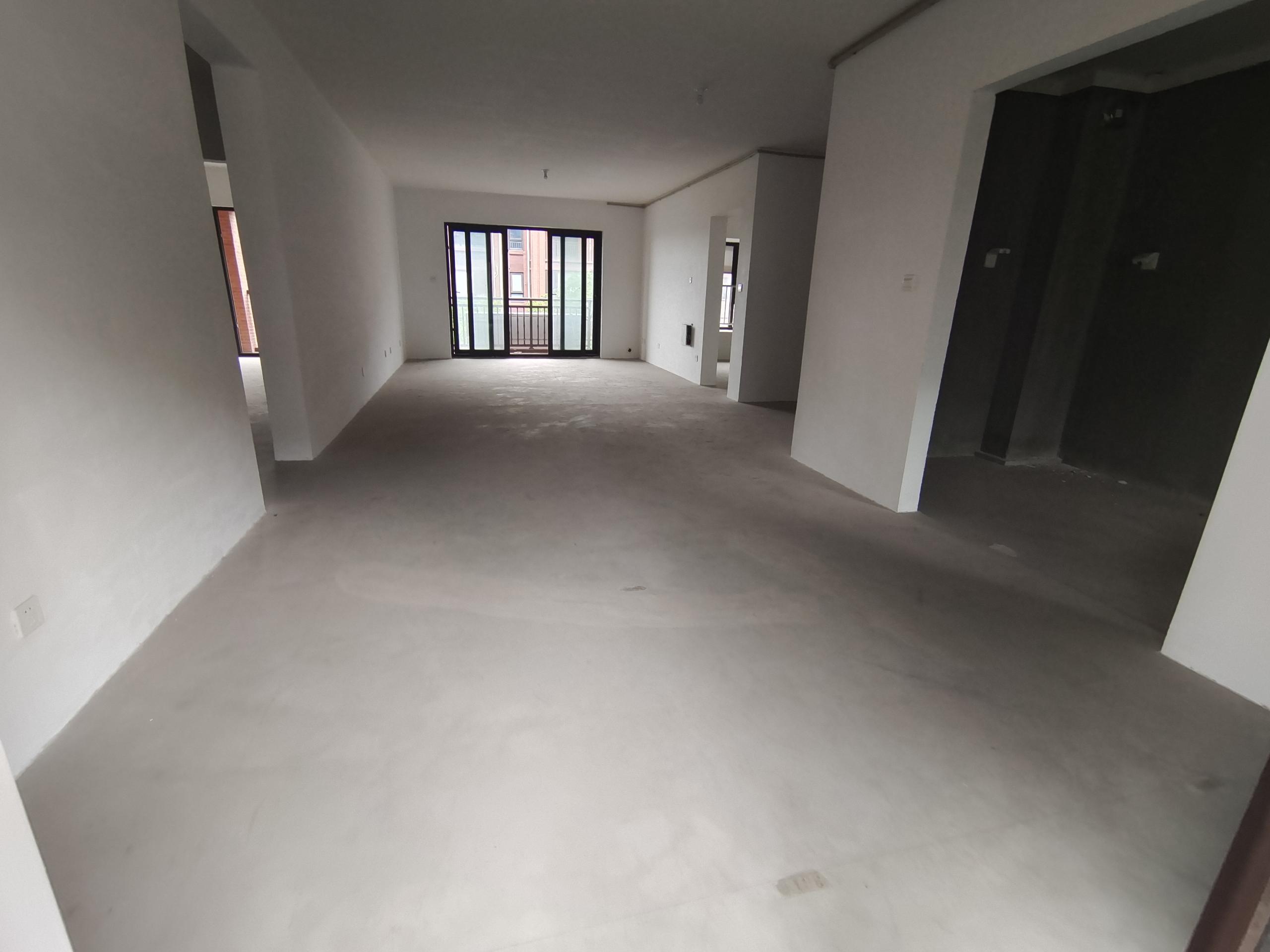 星湖郡 4室2厅2卫 187.00m²