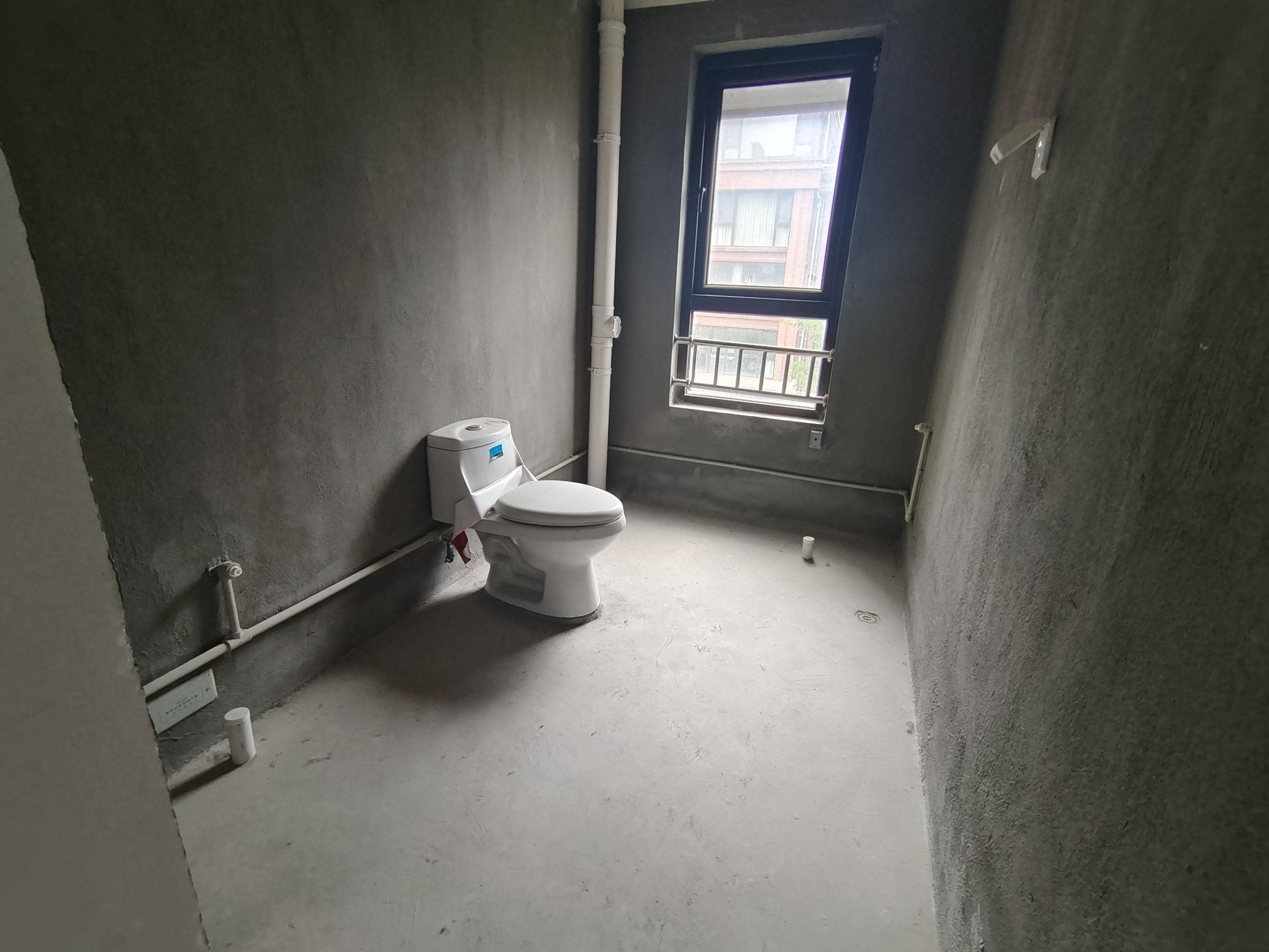 星湖郡 4室2厅2卫 187.00m&sup2;