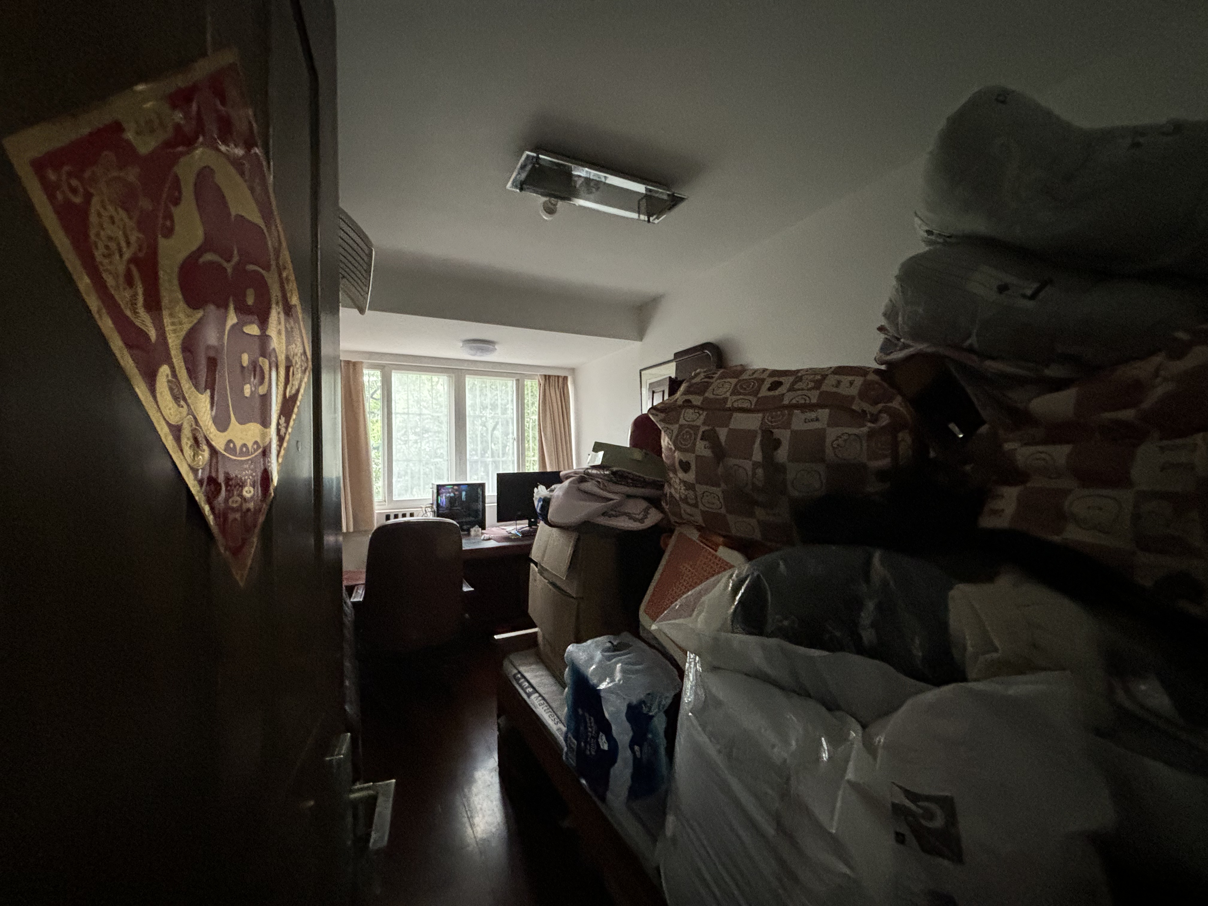 苏东花苑 4室2厅2卫 132.5m&sup2;