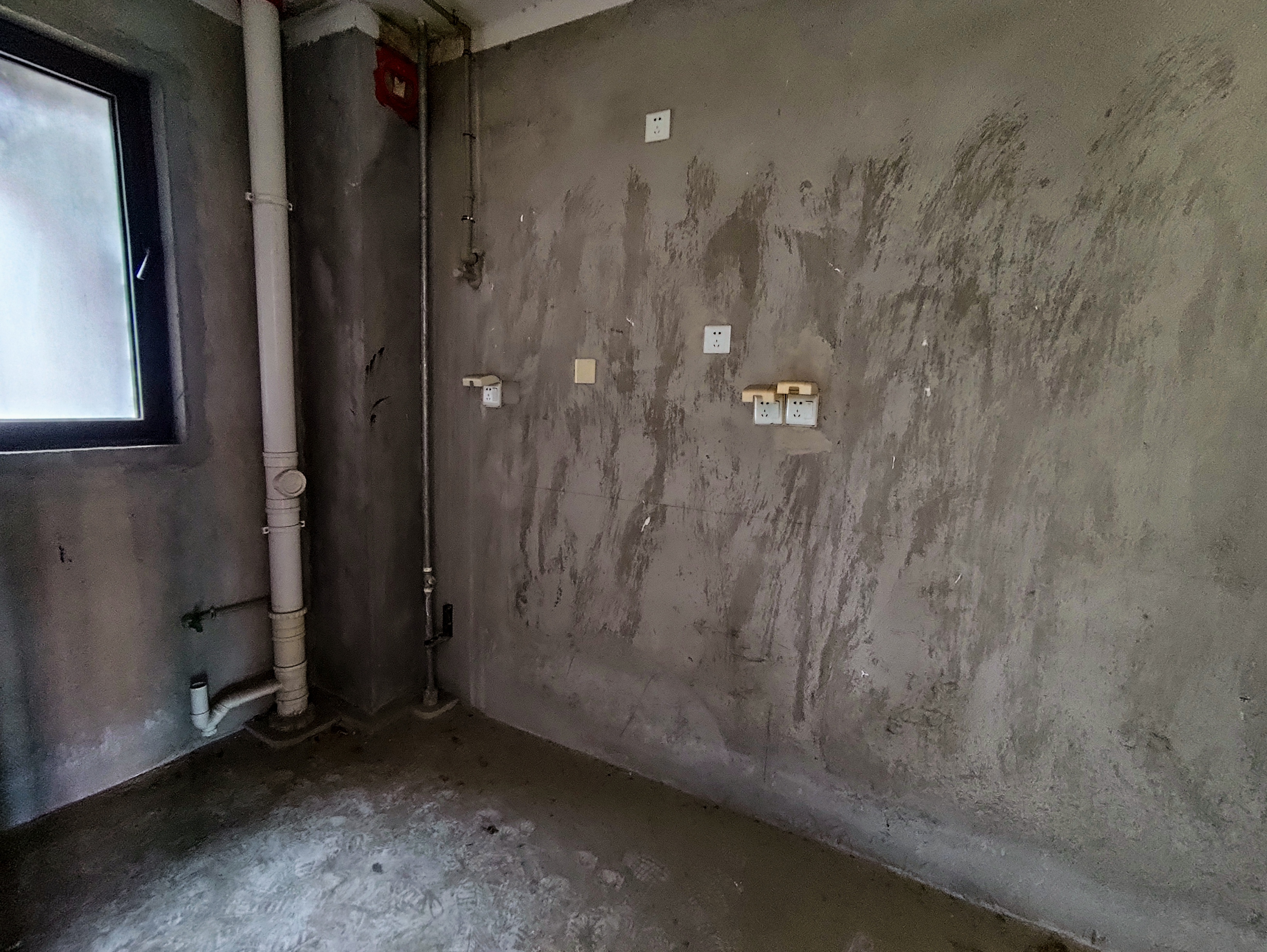 中海上林院 4室2厅2卫 140m&sup2;