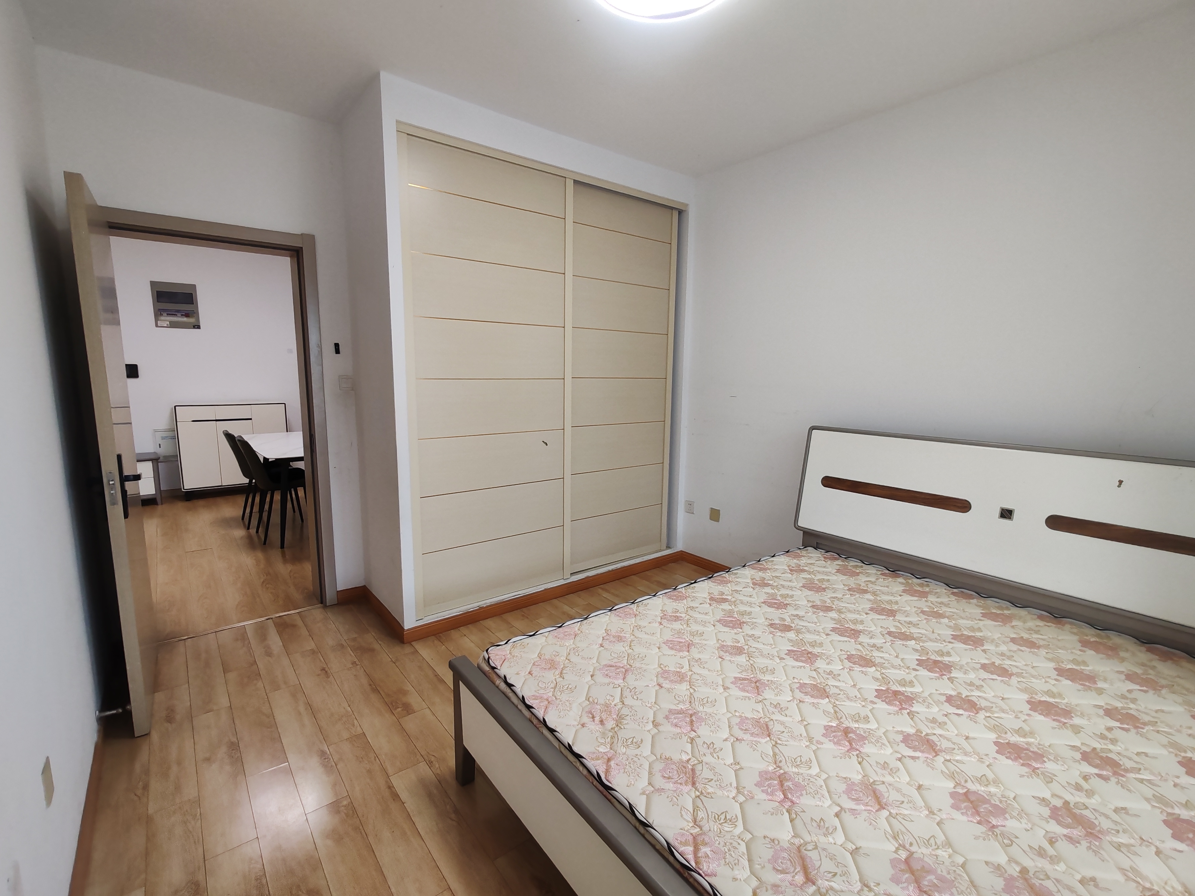 盛和花半里 2室2厅1卫 112m&sup2;
