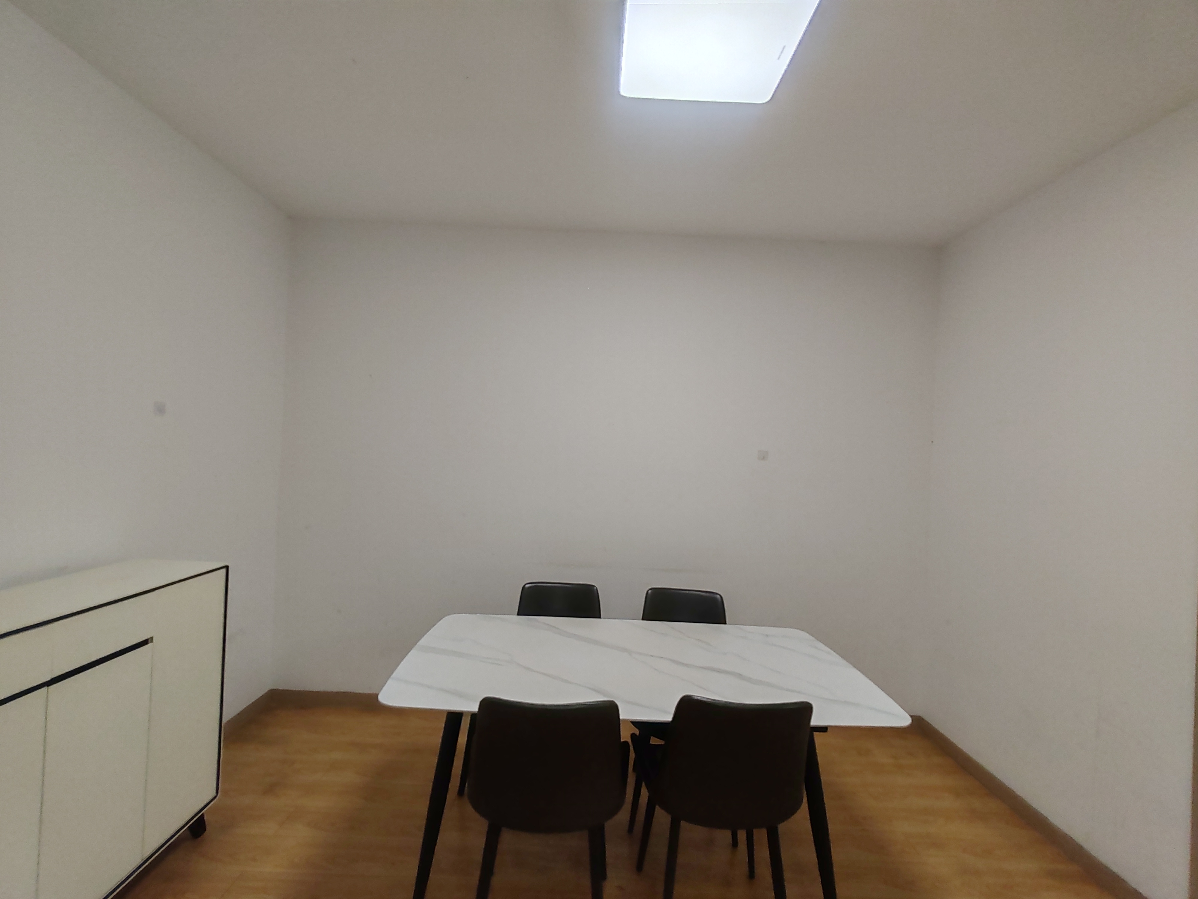 盛和花半里 2室2厅1卫 112m&sup2;