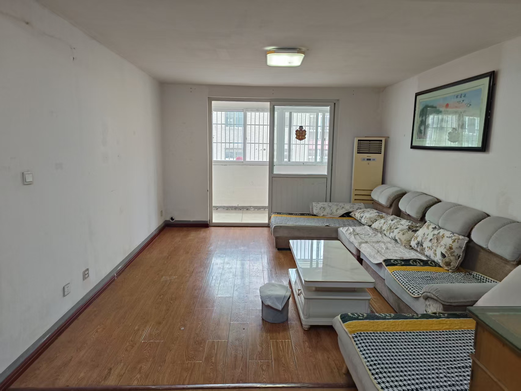 秦灶新村北区 3室1厅1卫 129m&sup2;