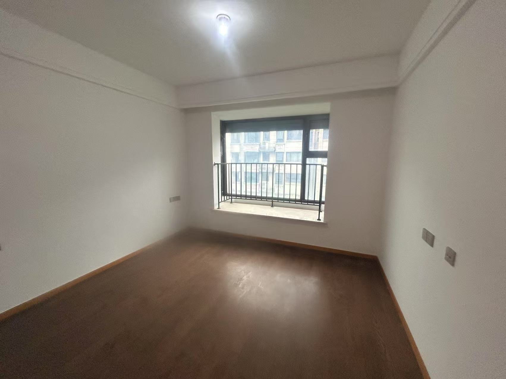 中南熙悦(南通经济技术开发区) 4室2厅2卫 122m&sup2;