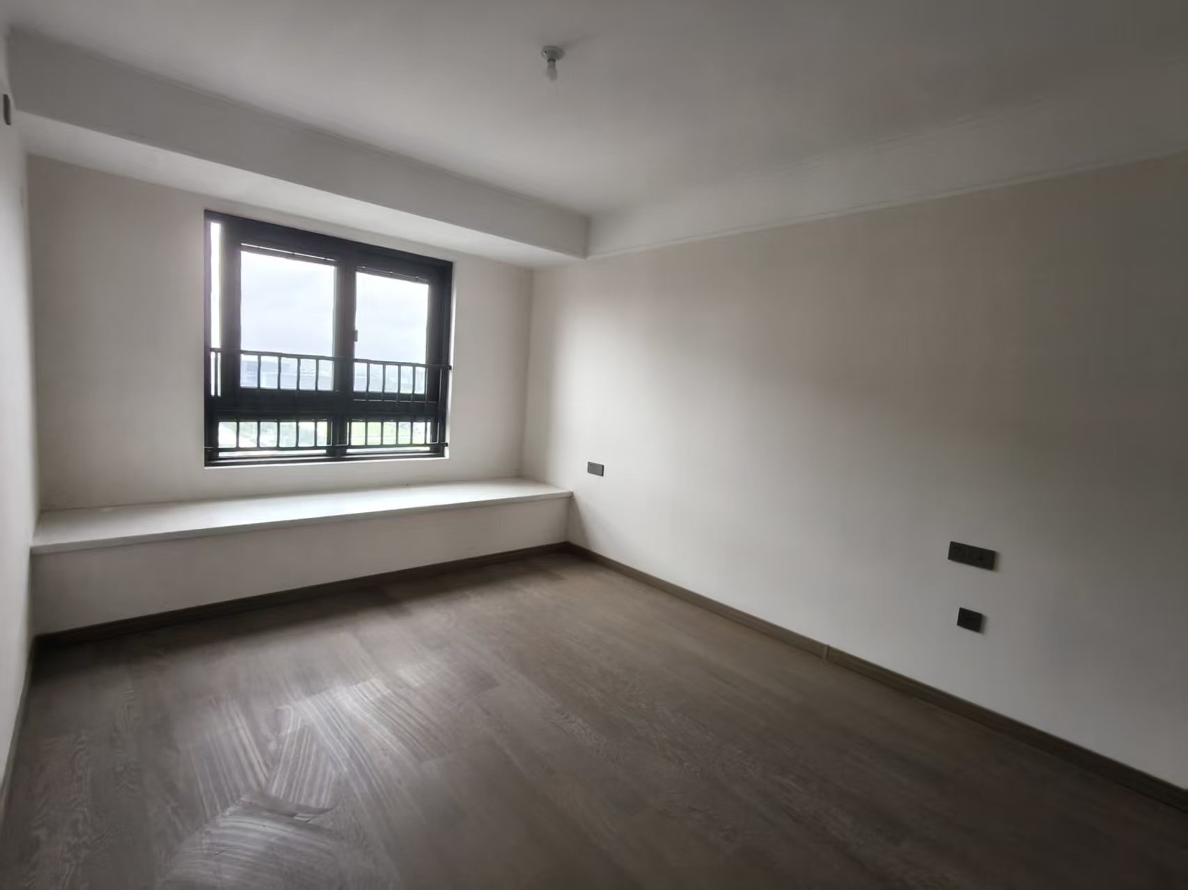 万科未来之光 3室2厅2卫 123m&sup2;
