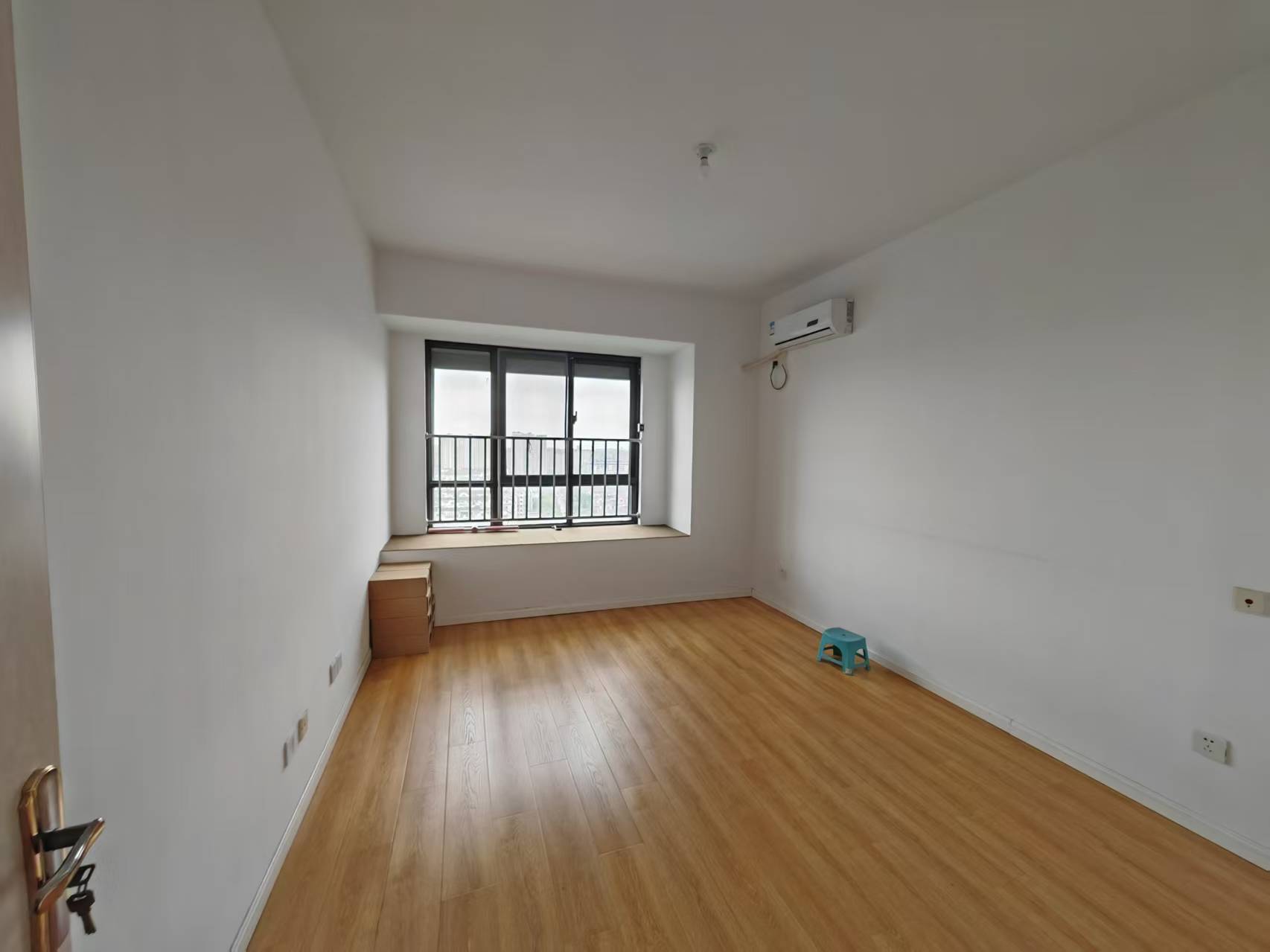 江山鼎 2室1厅1卫 90m&sup2;