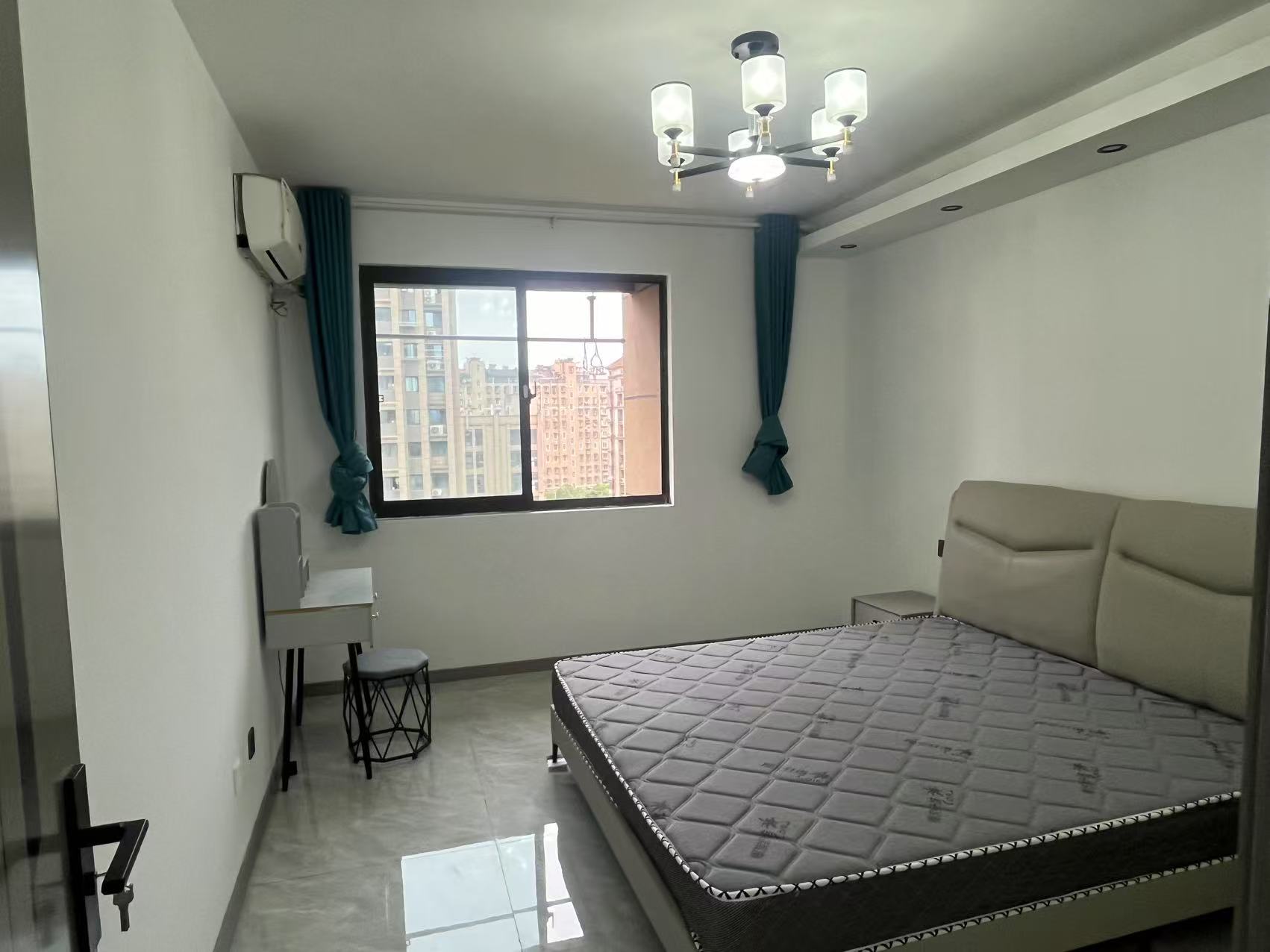 外滩花苑 2室1厅1卫 92m&sup2;