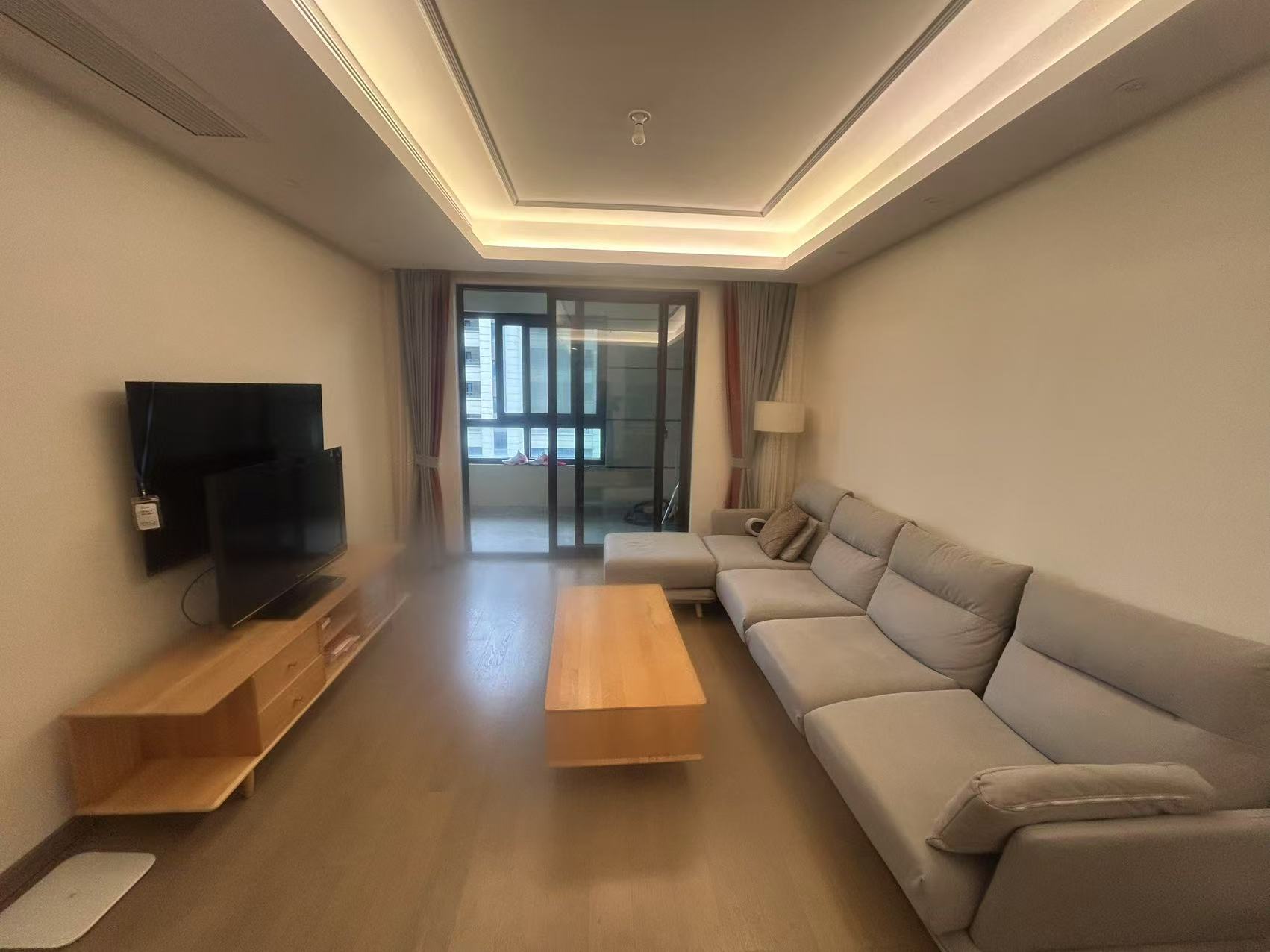 中创大都会 3室2厅1卫 99.00m&sup2;