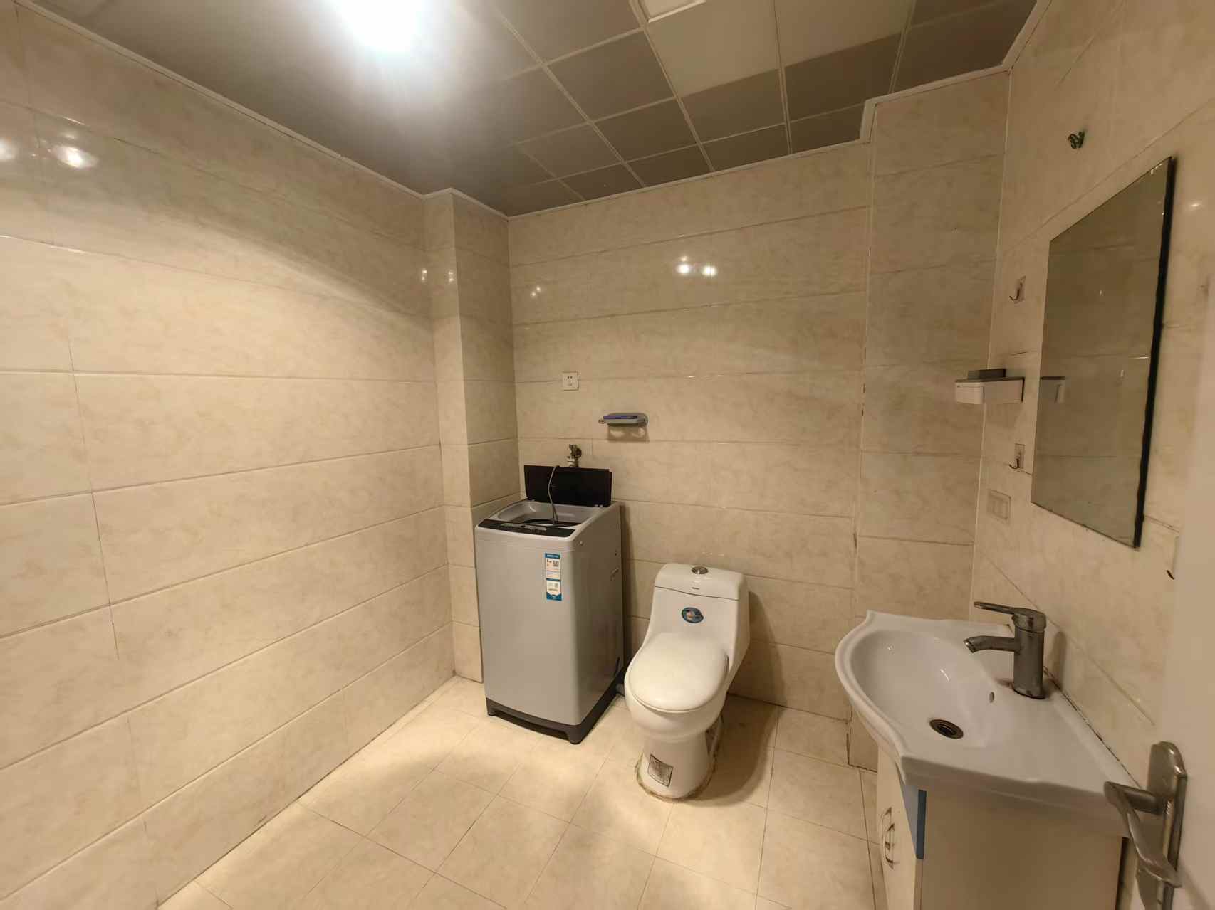 恒盛豪庭 2室2厅1卫 104m&sup2;