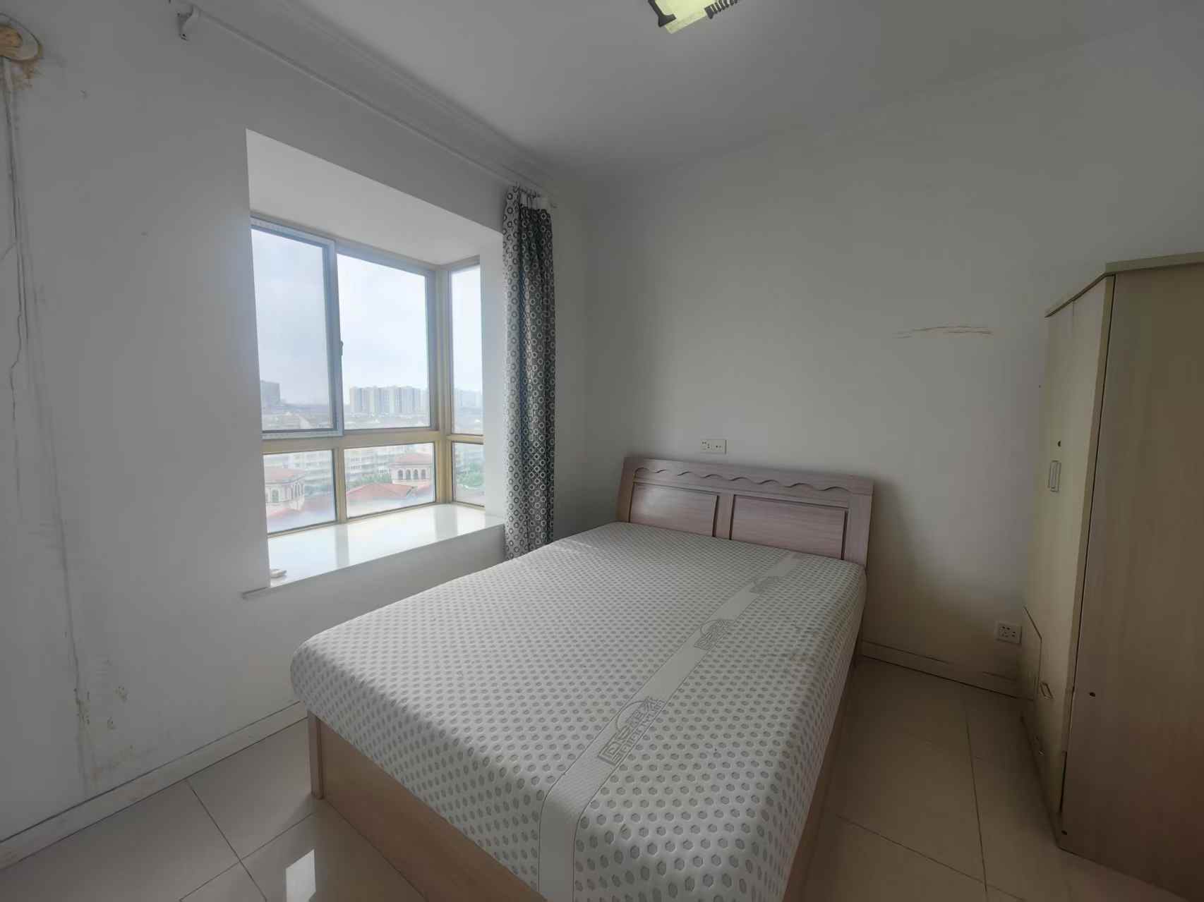 恒盛豪庭 2室2厅1卫 104m&sup2;