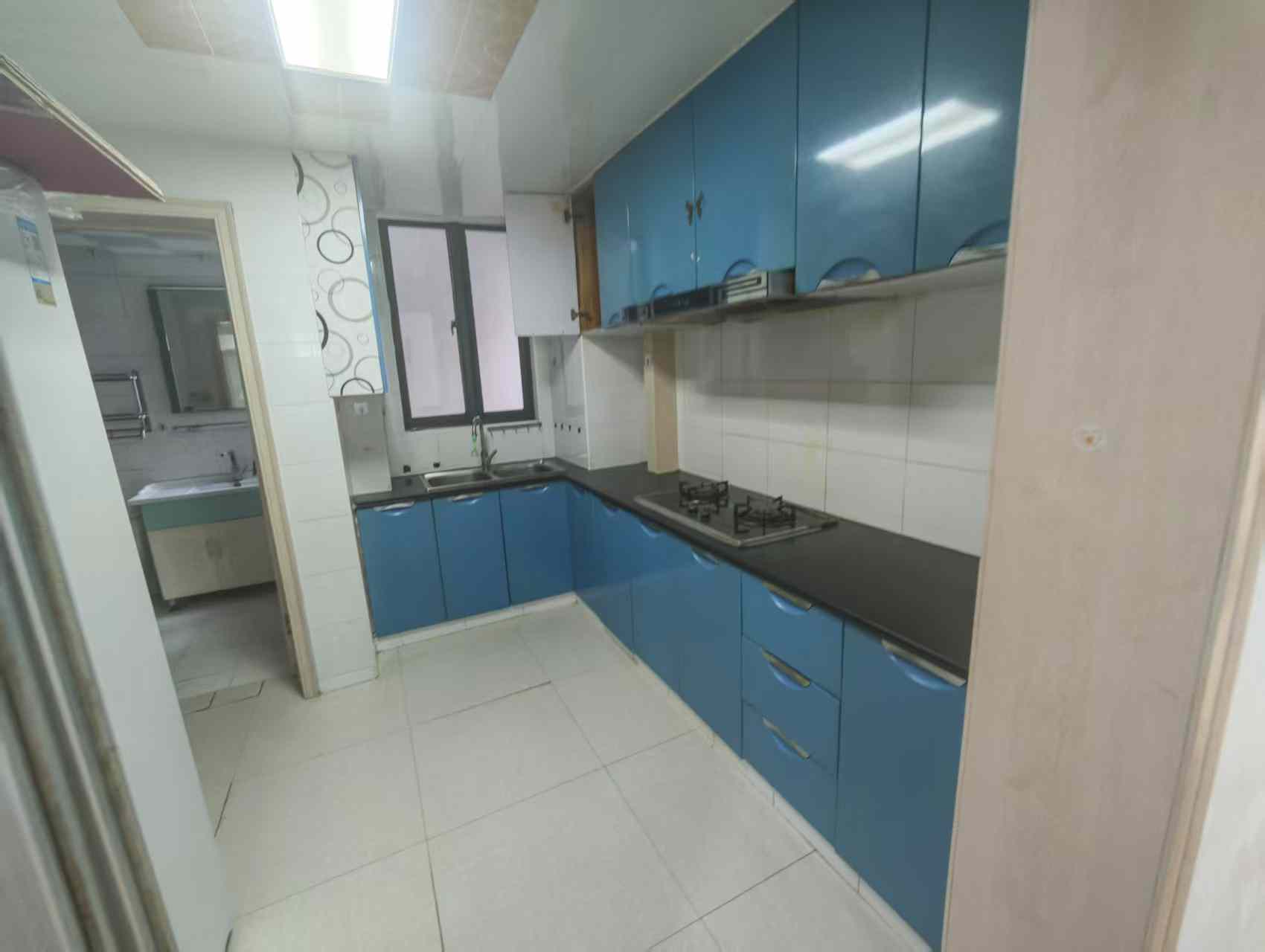 万通城 2室2厅1卫 87.84m&sup2;