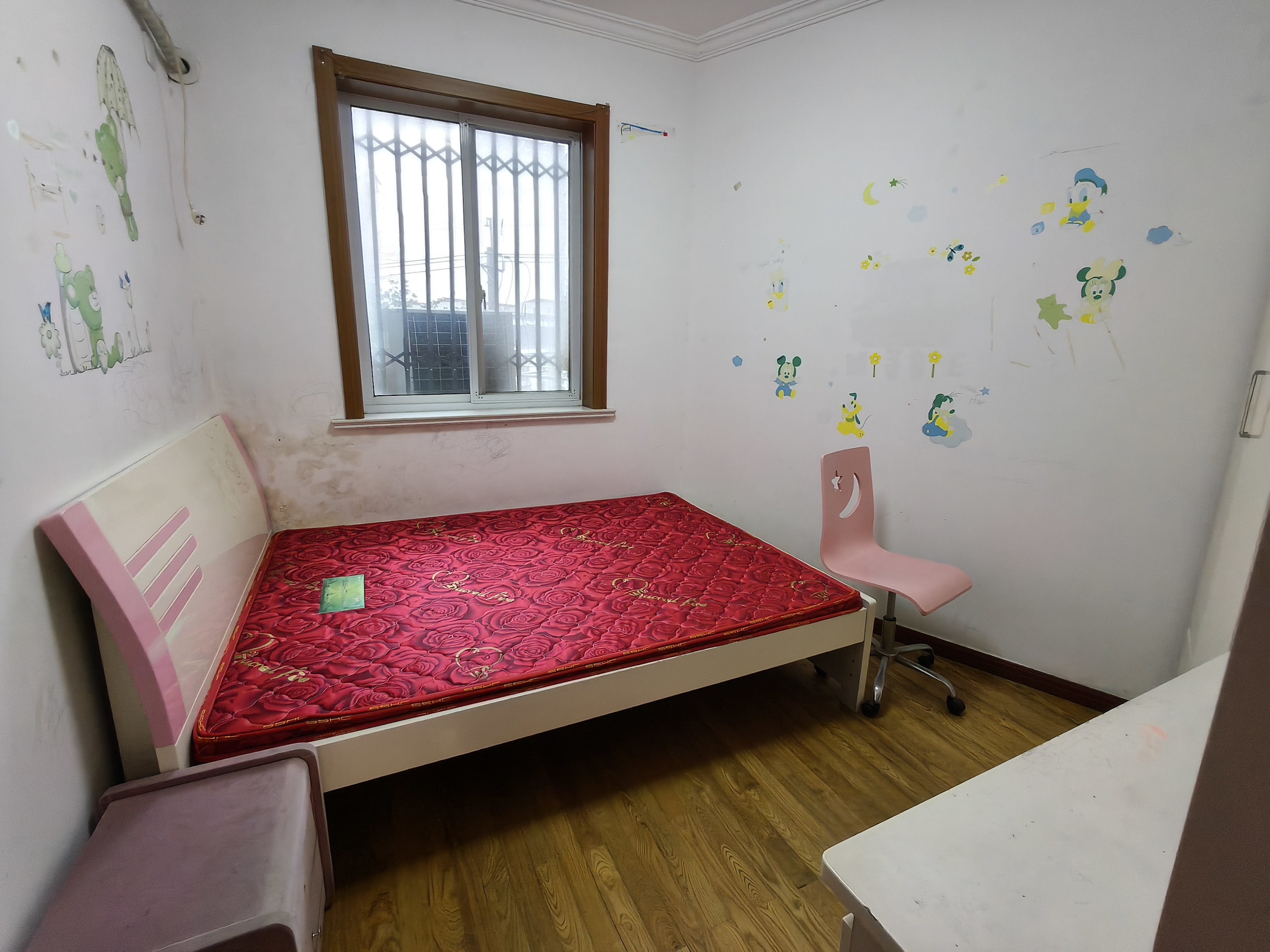 虹桥东村 2室1厅1卫 66m&sup2;