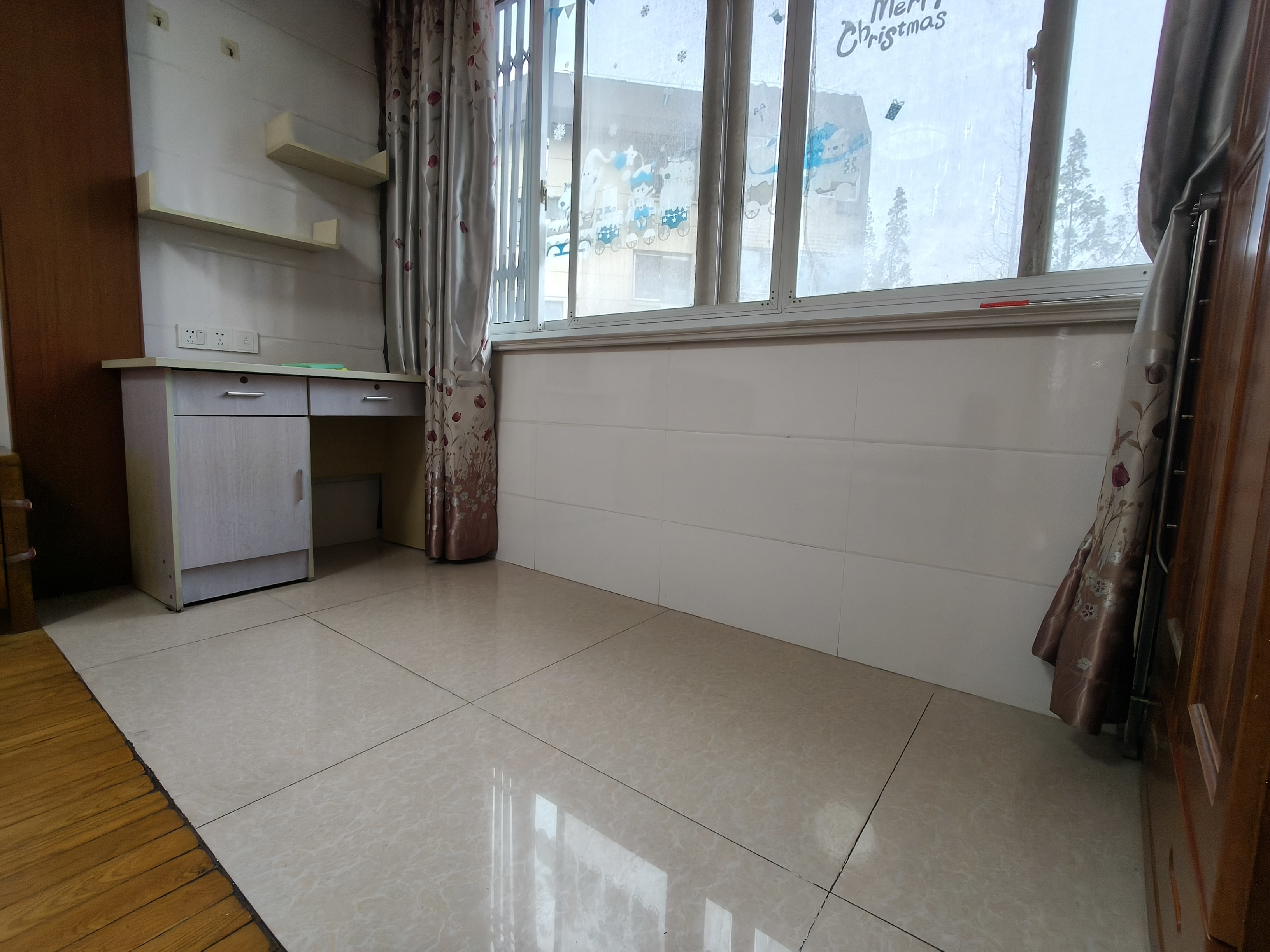 虹桥东村 2室1厅1卫 66m&sup2;