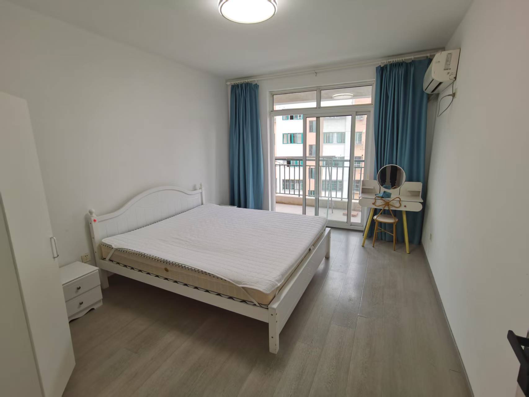 源兴花苑南区 1室1厅1卫 68m&sup2;