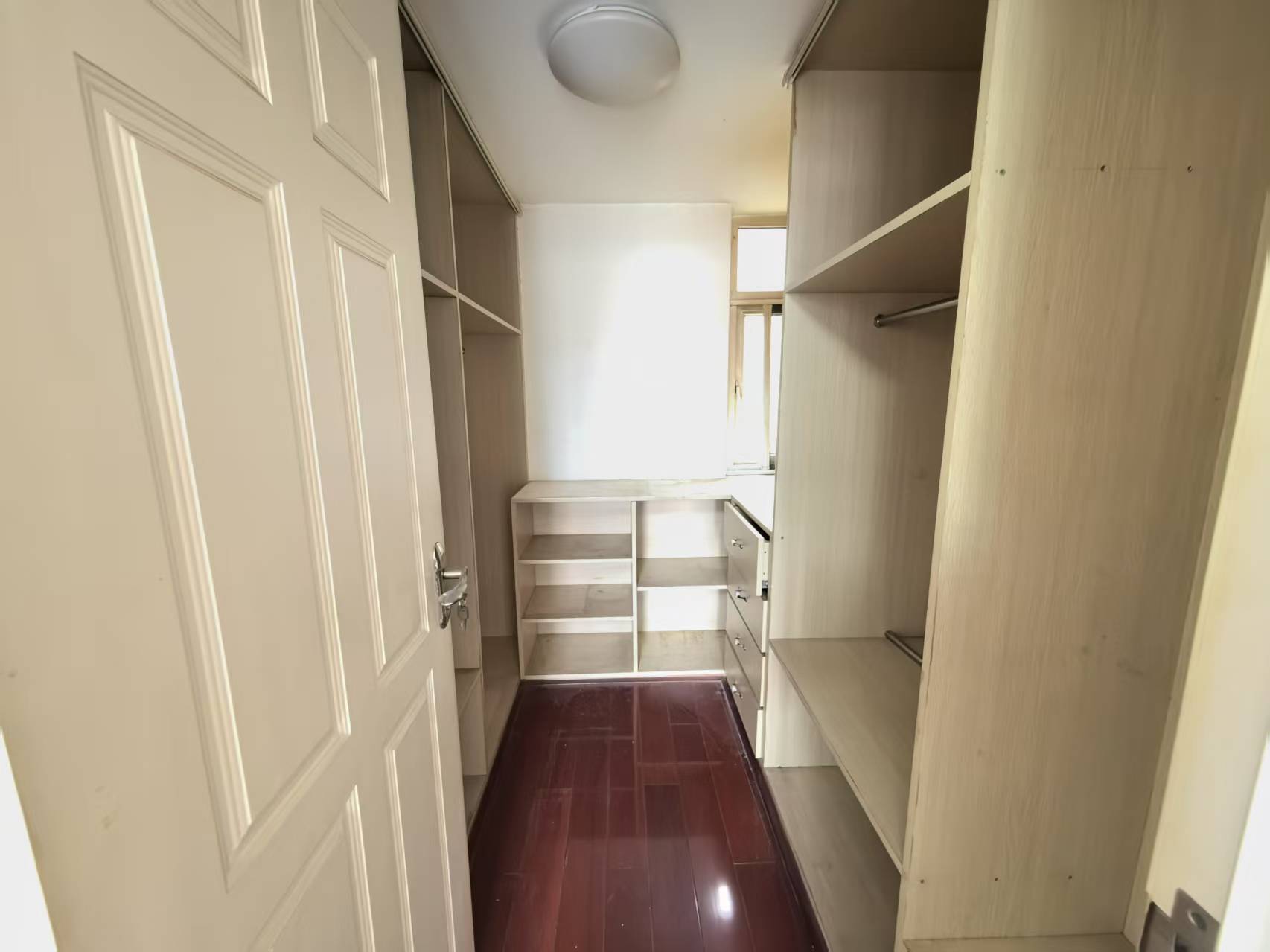 尚德城邦 3室2厅2卫 135m&sup2;