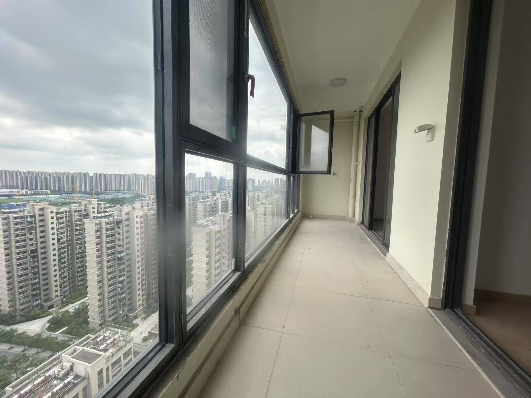 时光漫城 4室2厅2卫 124.50m&sup2;