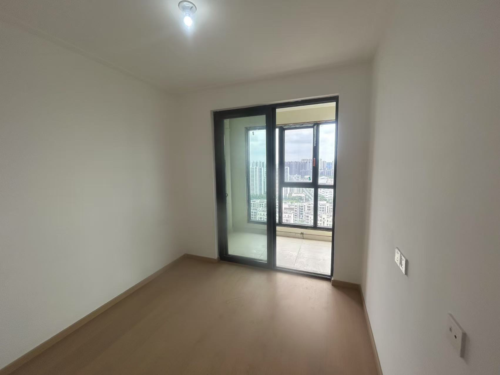 时光漫城 4室2厅2卫 124.50m&sup2;