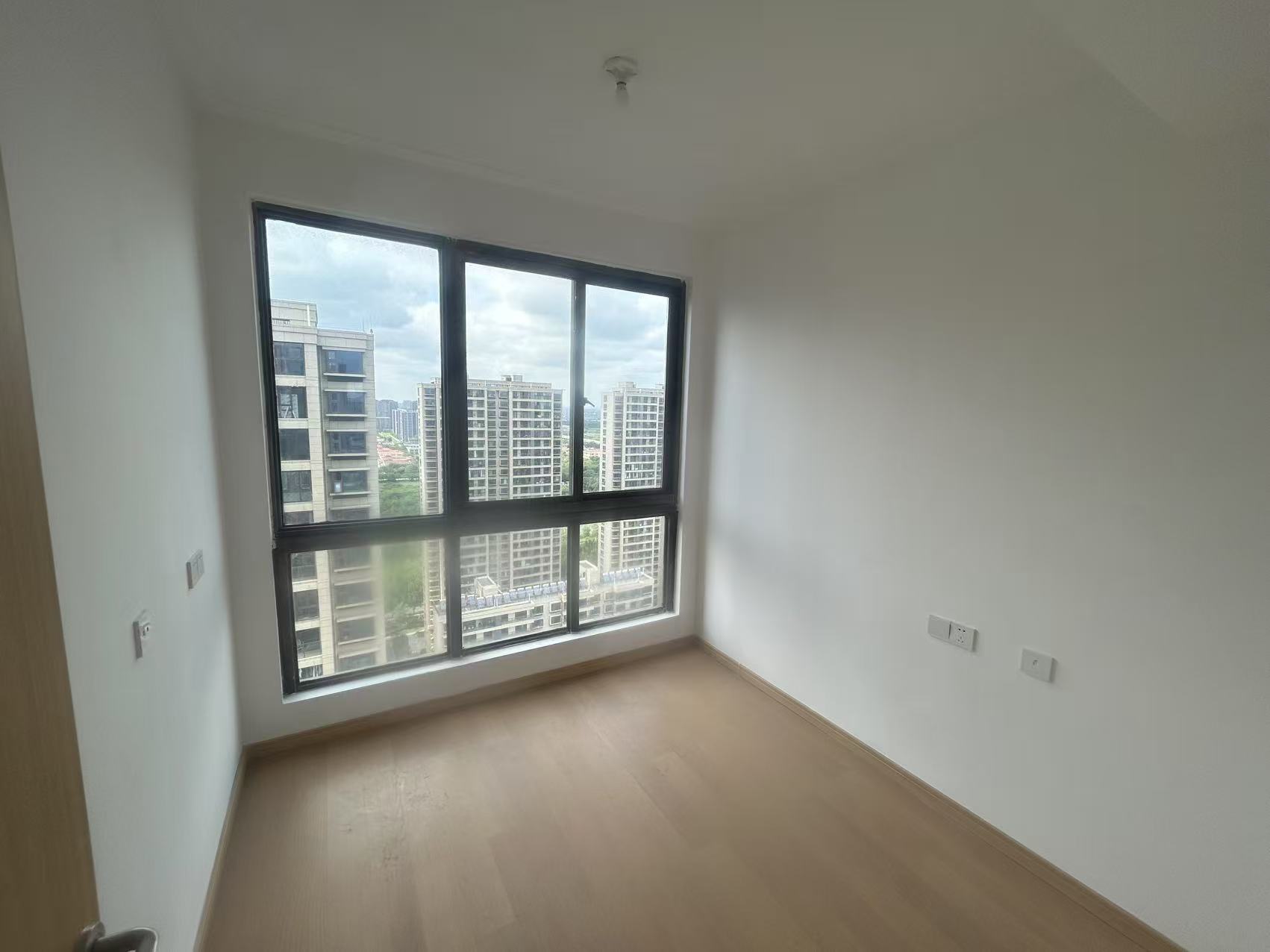 时光漫城 4室2厅2卫 124.50m&sup2;