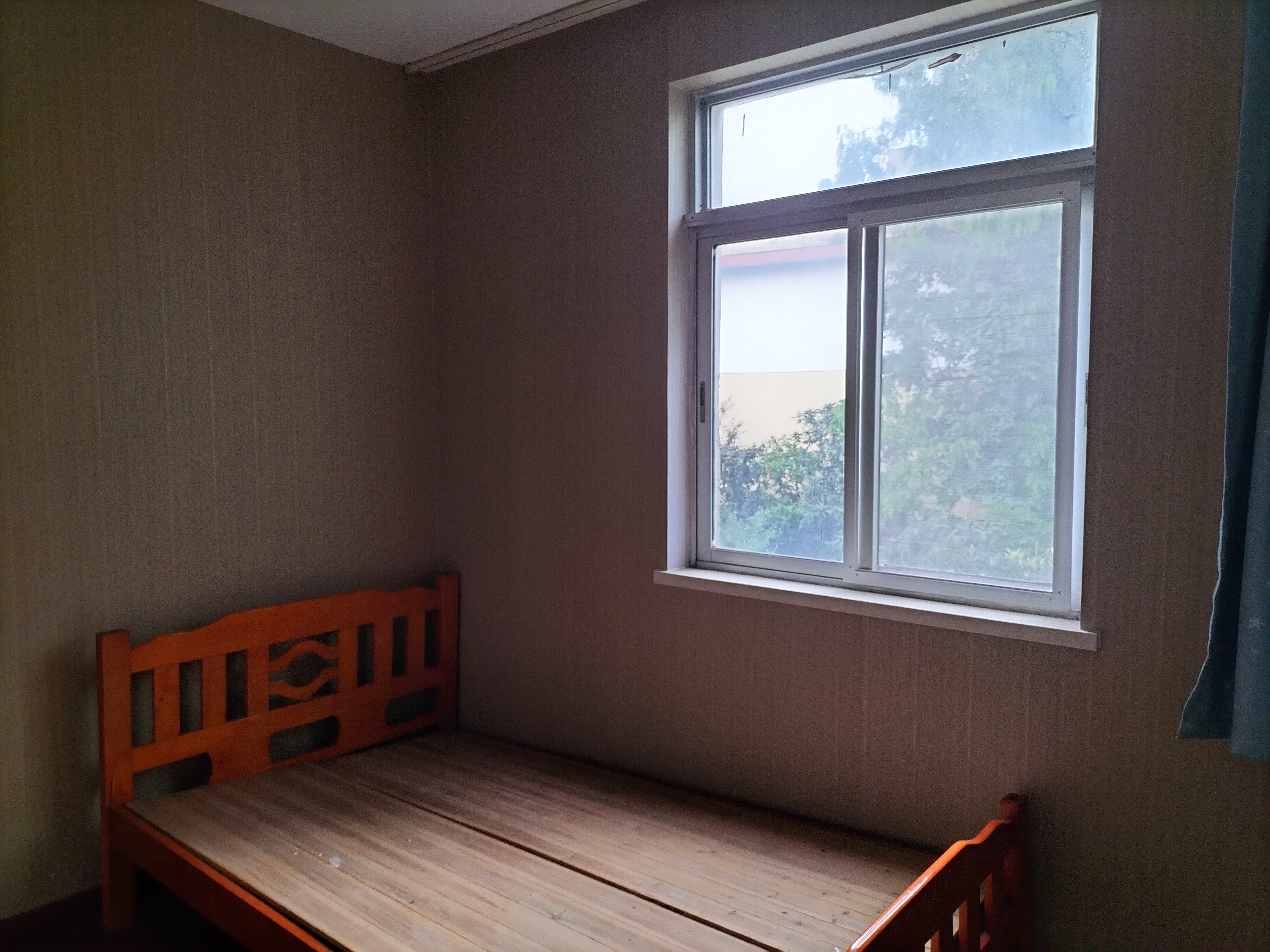 文峰新村 3室1厅1卫 82m&sup2;