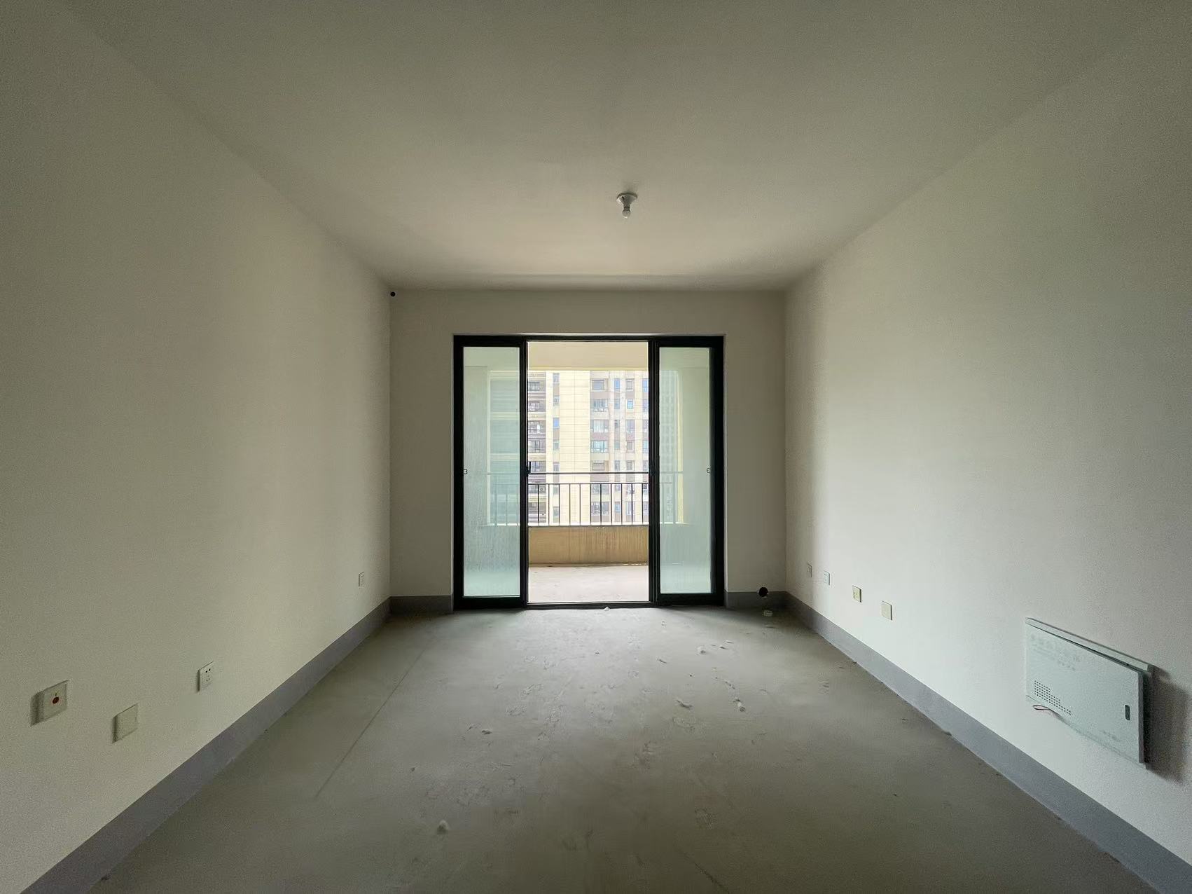 翠园 3室2厅1卫 92.46m²
