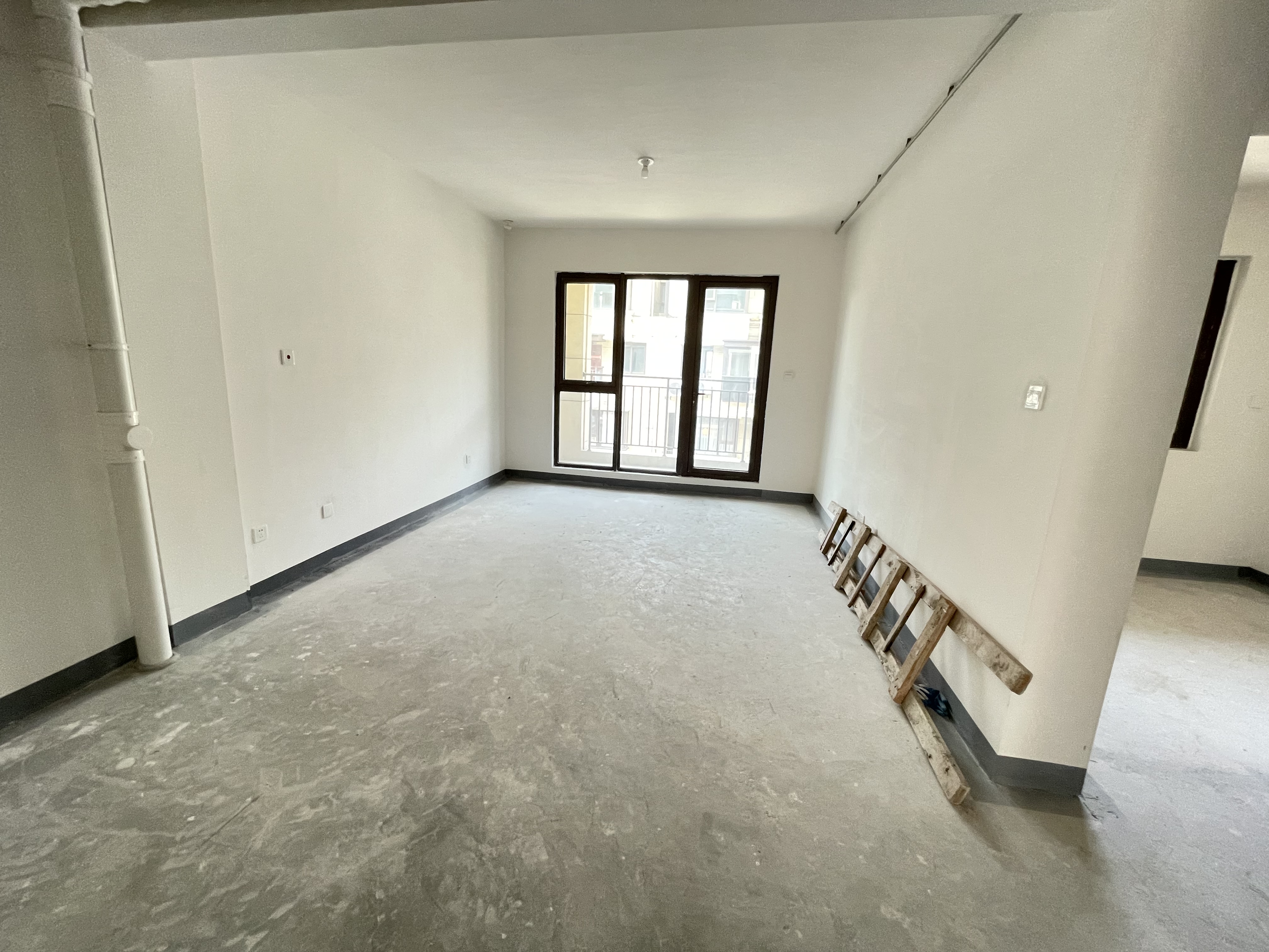 中南熙悦(南通经济技术开发区) 4室2厅3卫 133m&sup2;