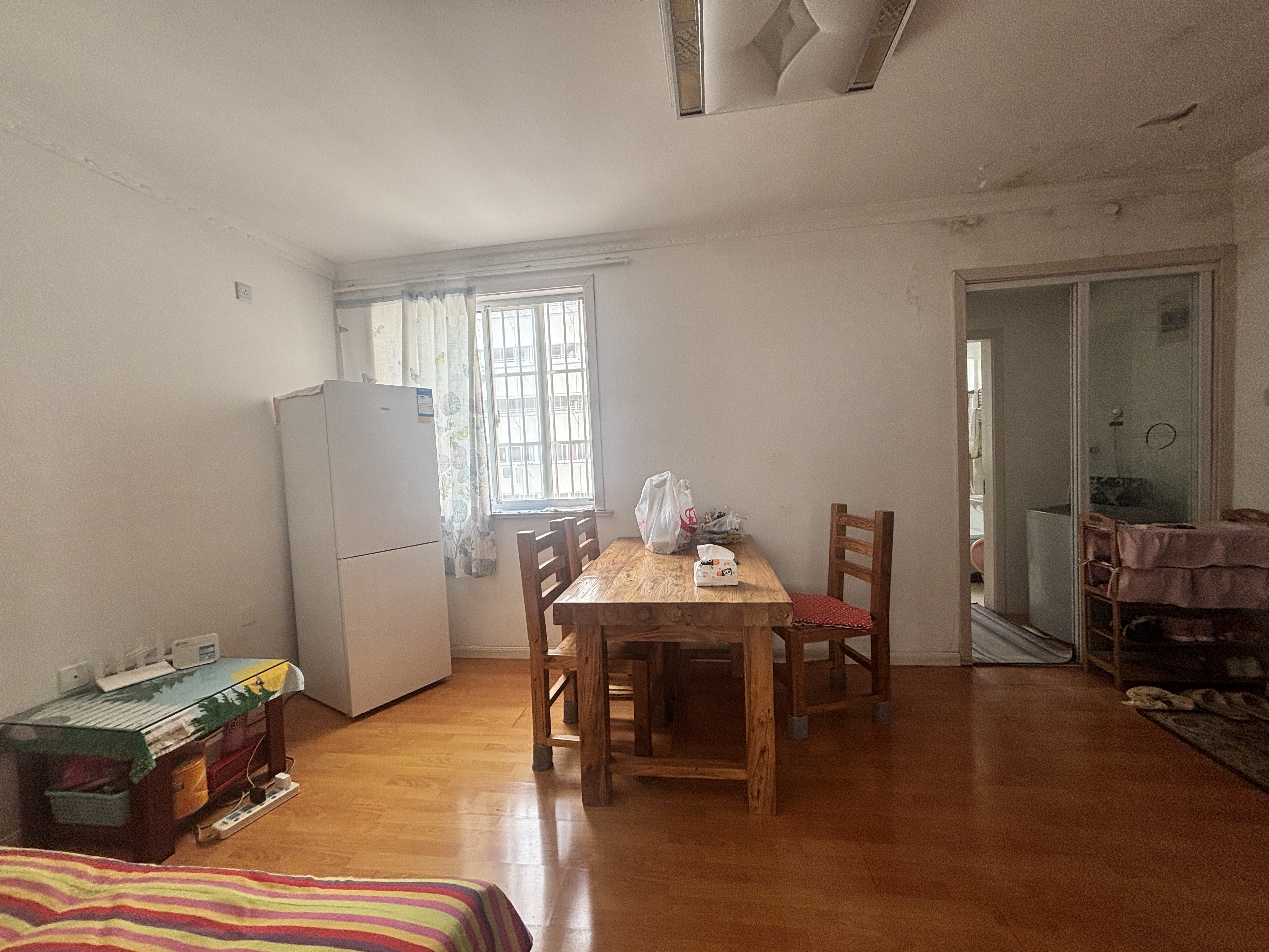 学田南苑 2室1厅1卫 70.86m&sup2;