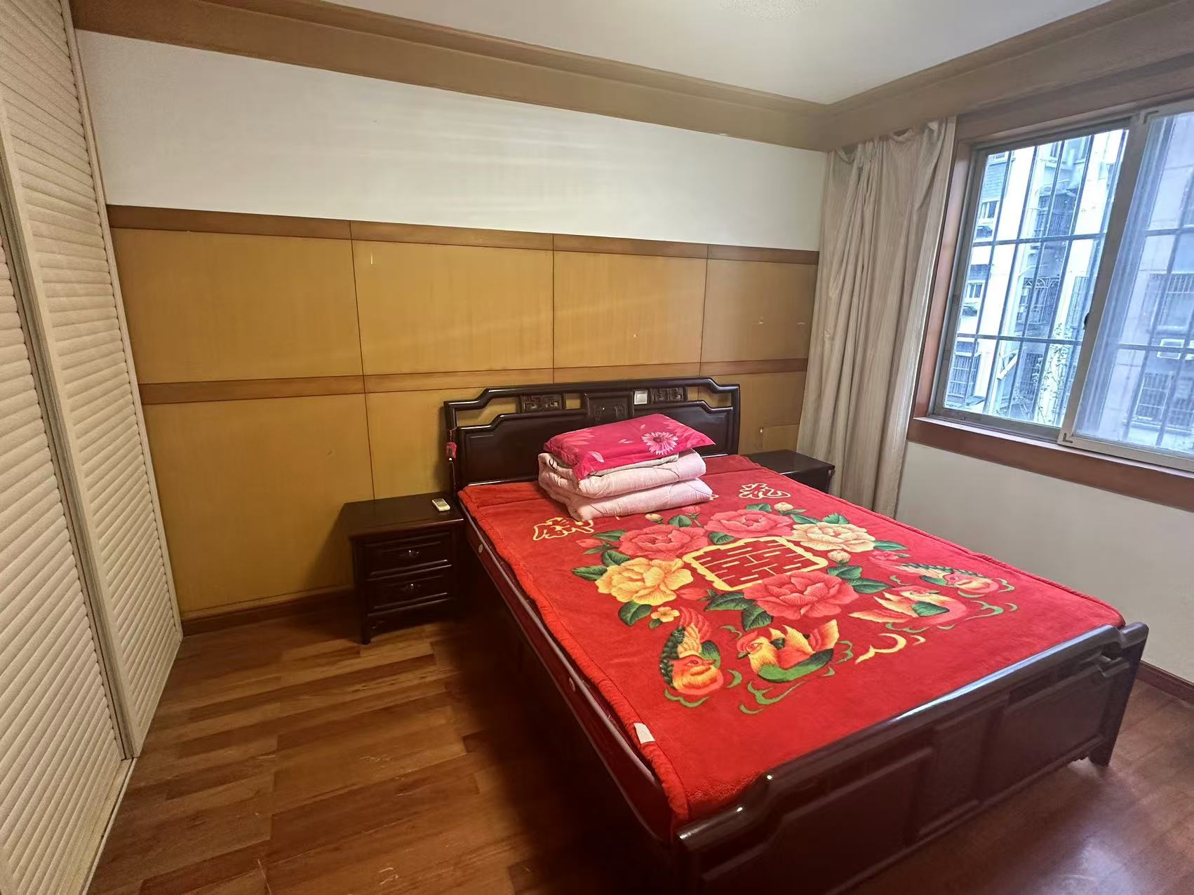 湾子头新寓 4室2厅2卫 138.00m&sup2;