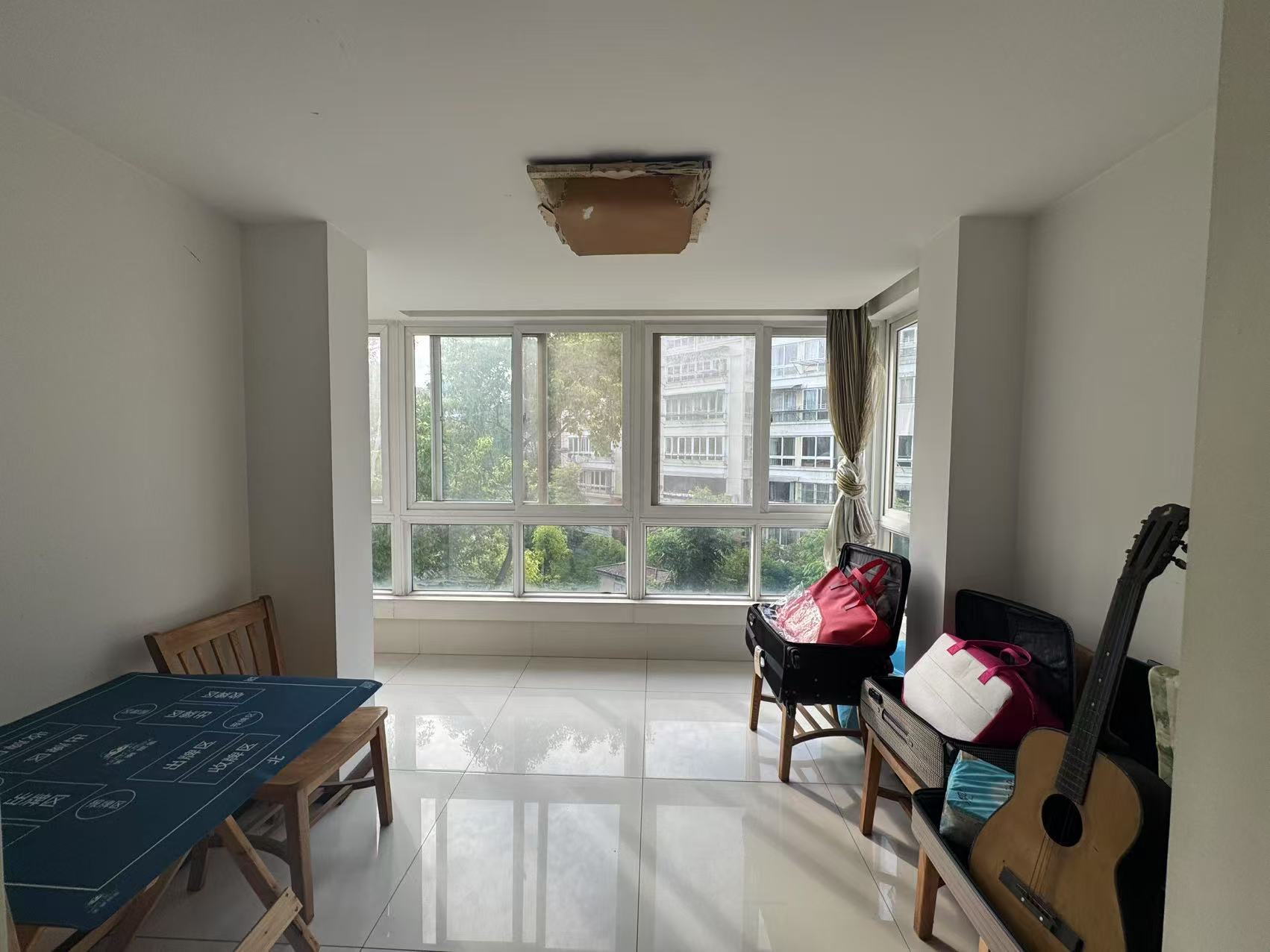 春晖花园 3室3厅2卫 168.57m&sup2;
