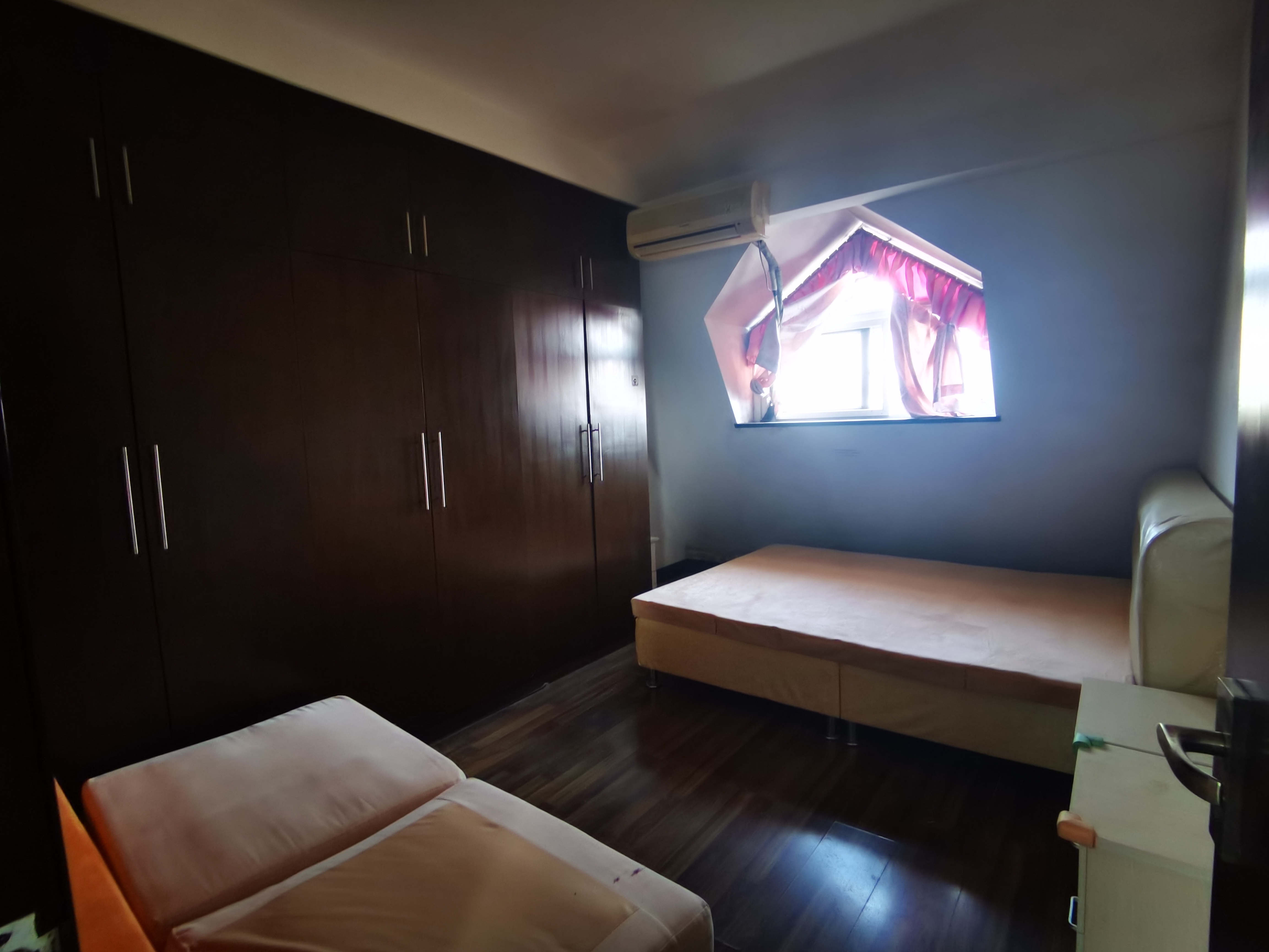 德民花苑 6室2厅2卫 170m&sup2;