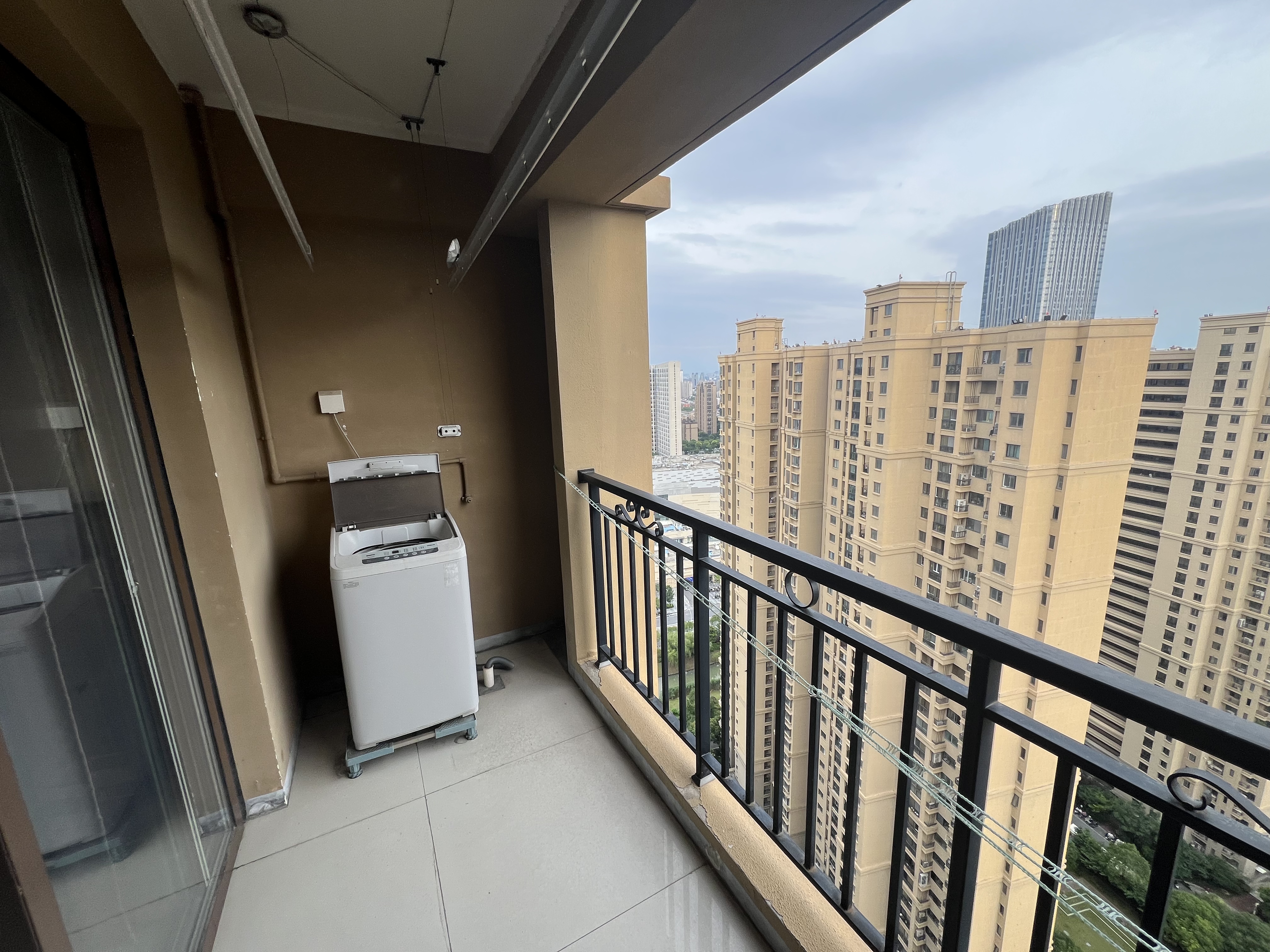 华润悦锦湾 1室厅卫 96m&sup2;