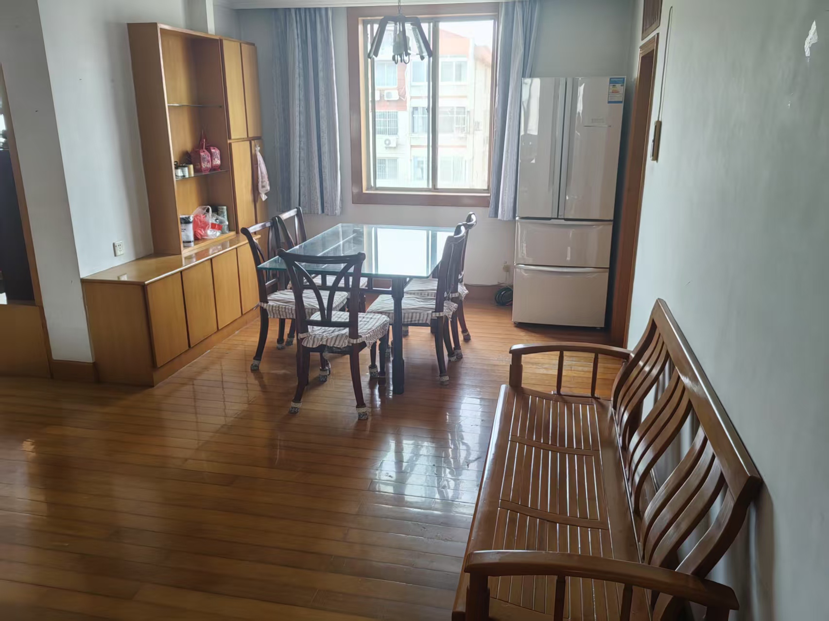 学田苑 3室2厅1卫 126m&sup2;