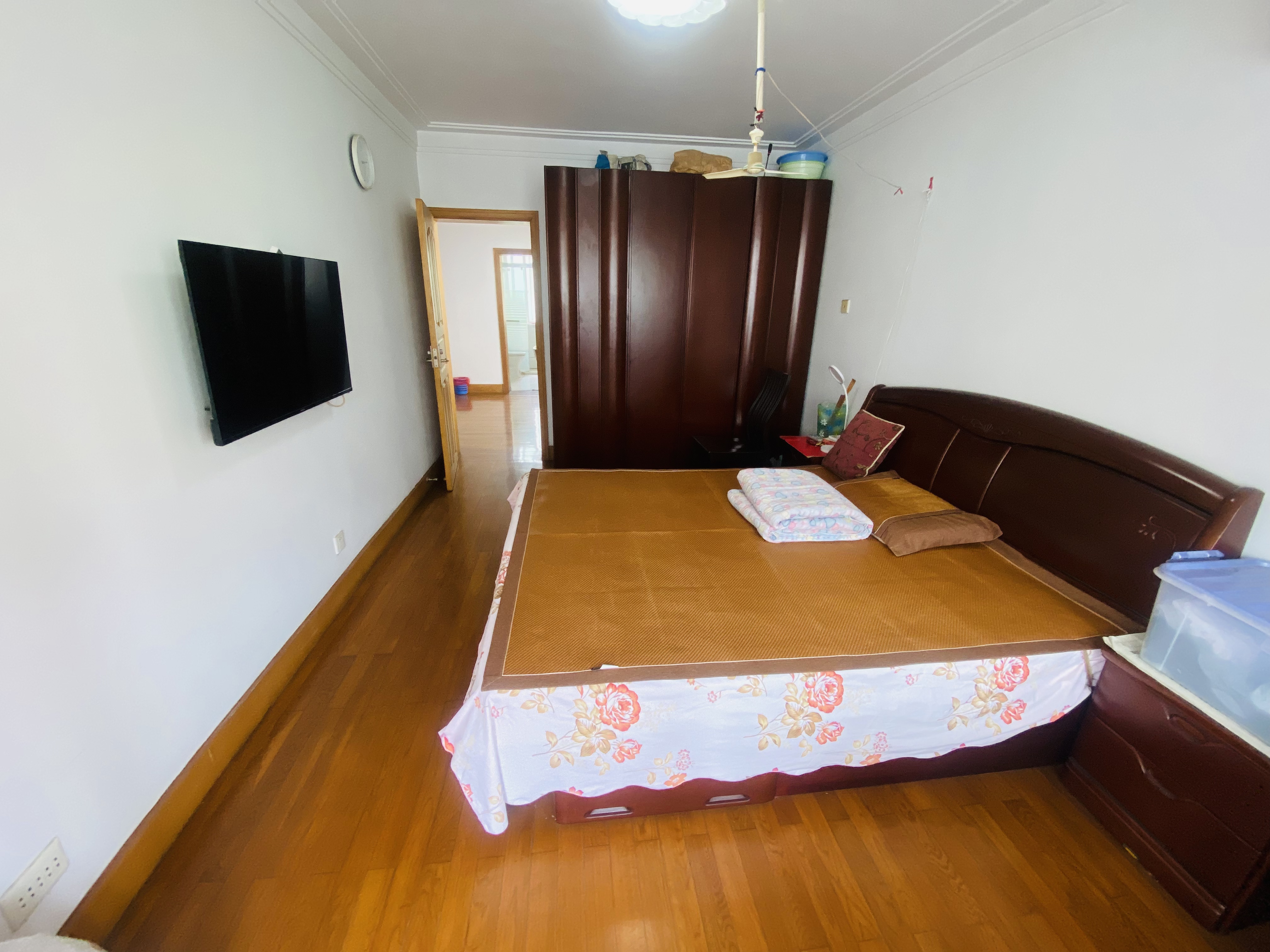 朝晖花园 2室1厅1卫 99.65m&sup2;