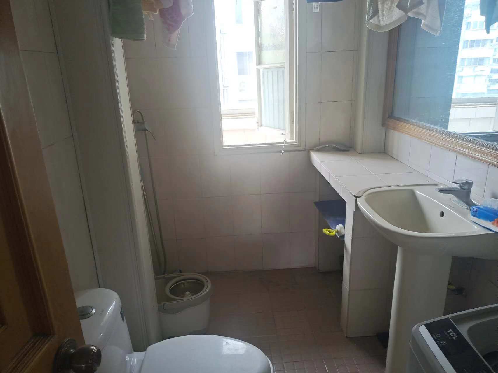 北濠桥东村 2室1厅1卫 75m&sup2;