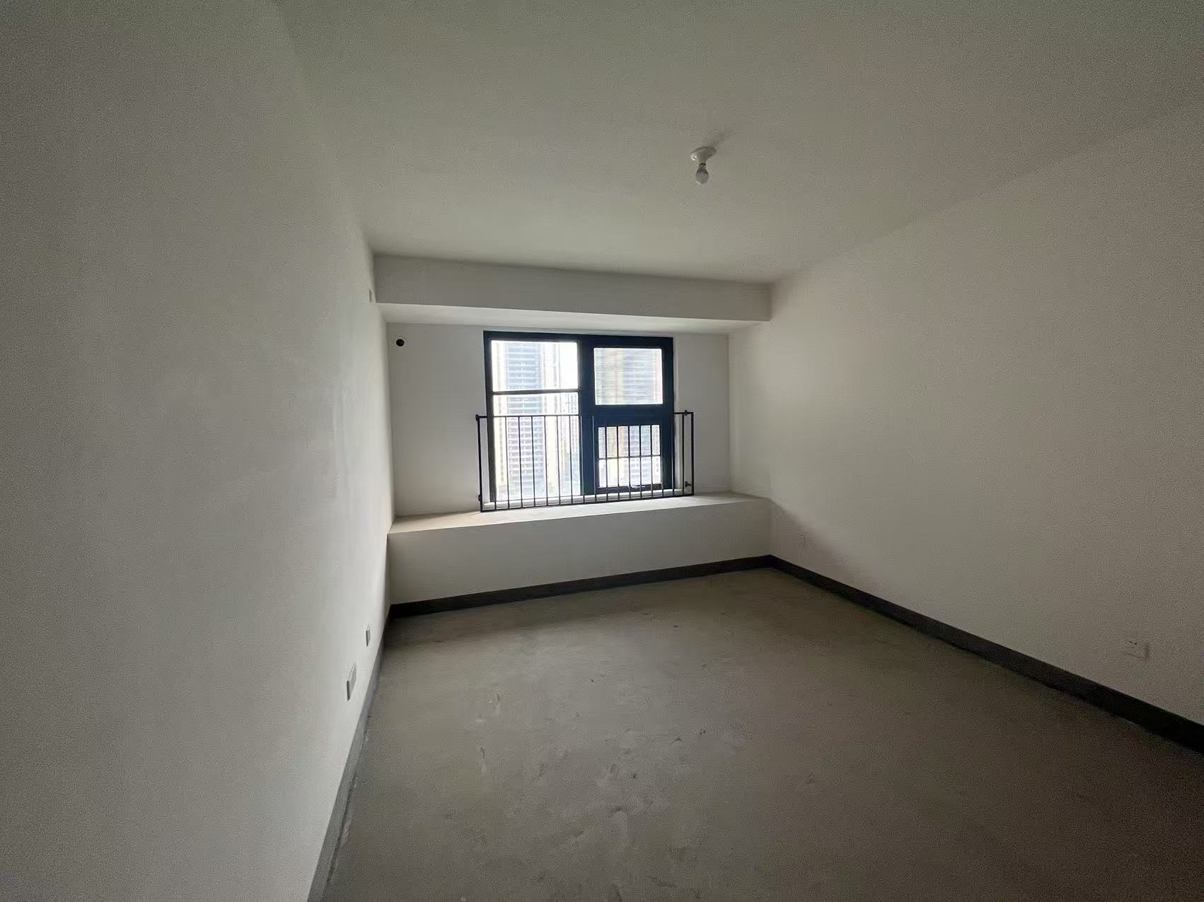 招商新城雍景湾 4室2厅2卫 127m&sup2;