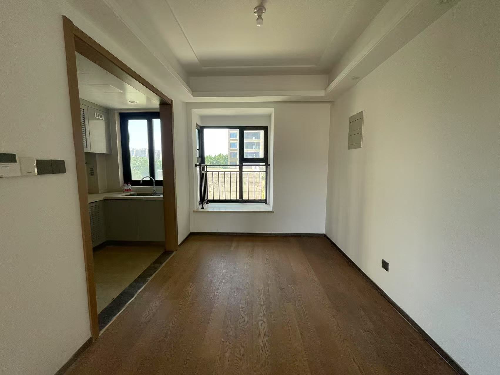 春风南岸东园 4室2厅2卫 140m²