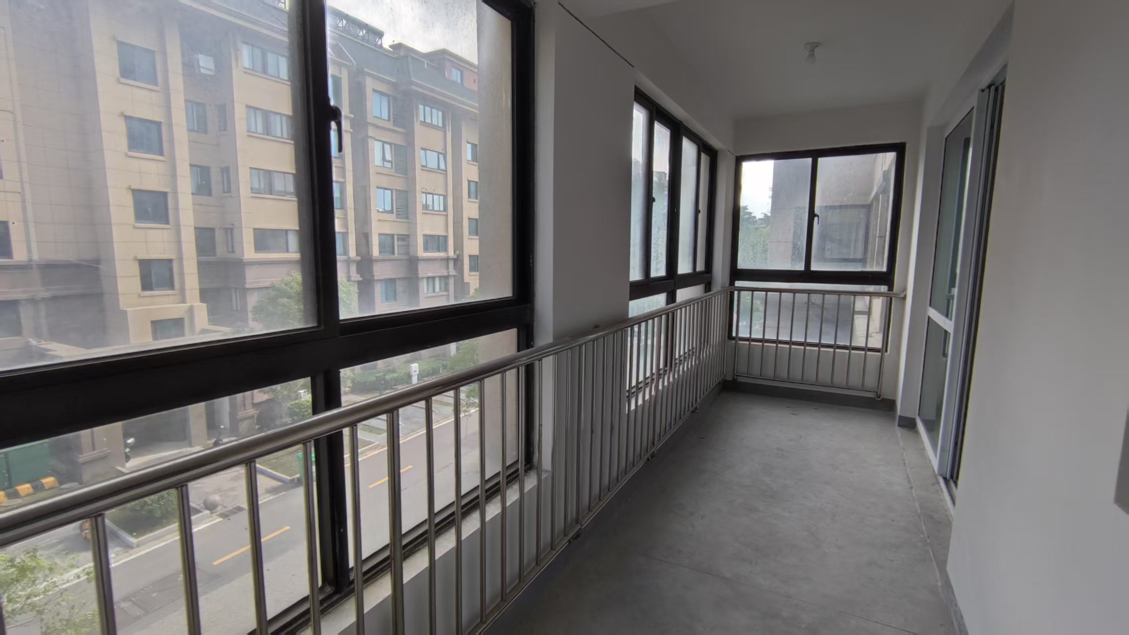 山芝庄新苑 3室1厅1卫 115.48m&sup2;