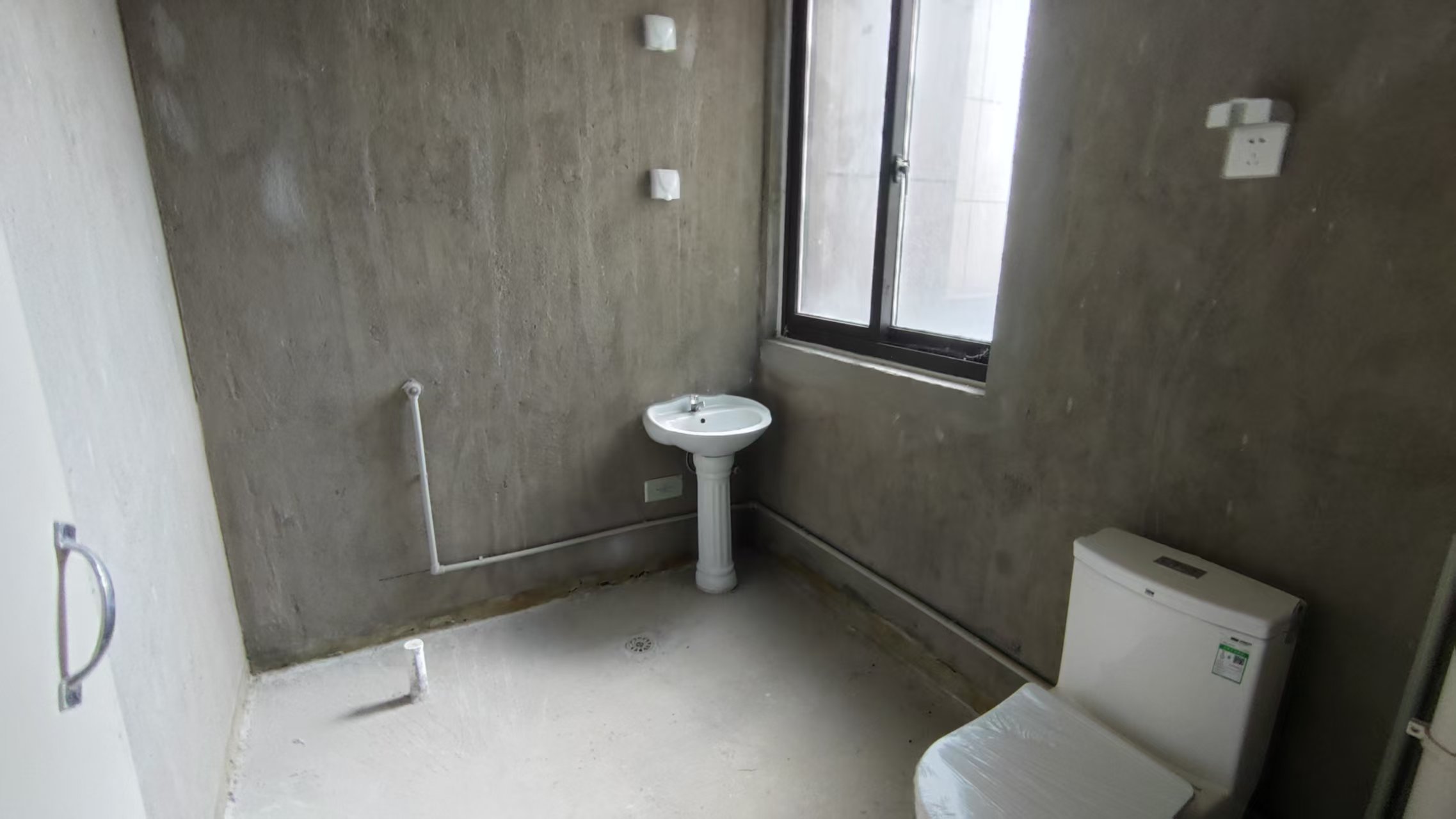 山芝庄新苑 3室1厅1卫 115.48m&sup2;