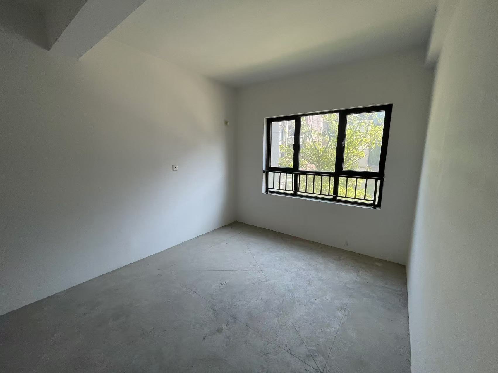 盛和九里香堤二期 5室3厅3卫 295m&sup2;