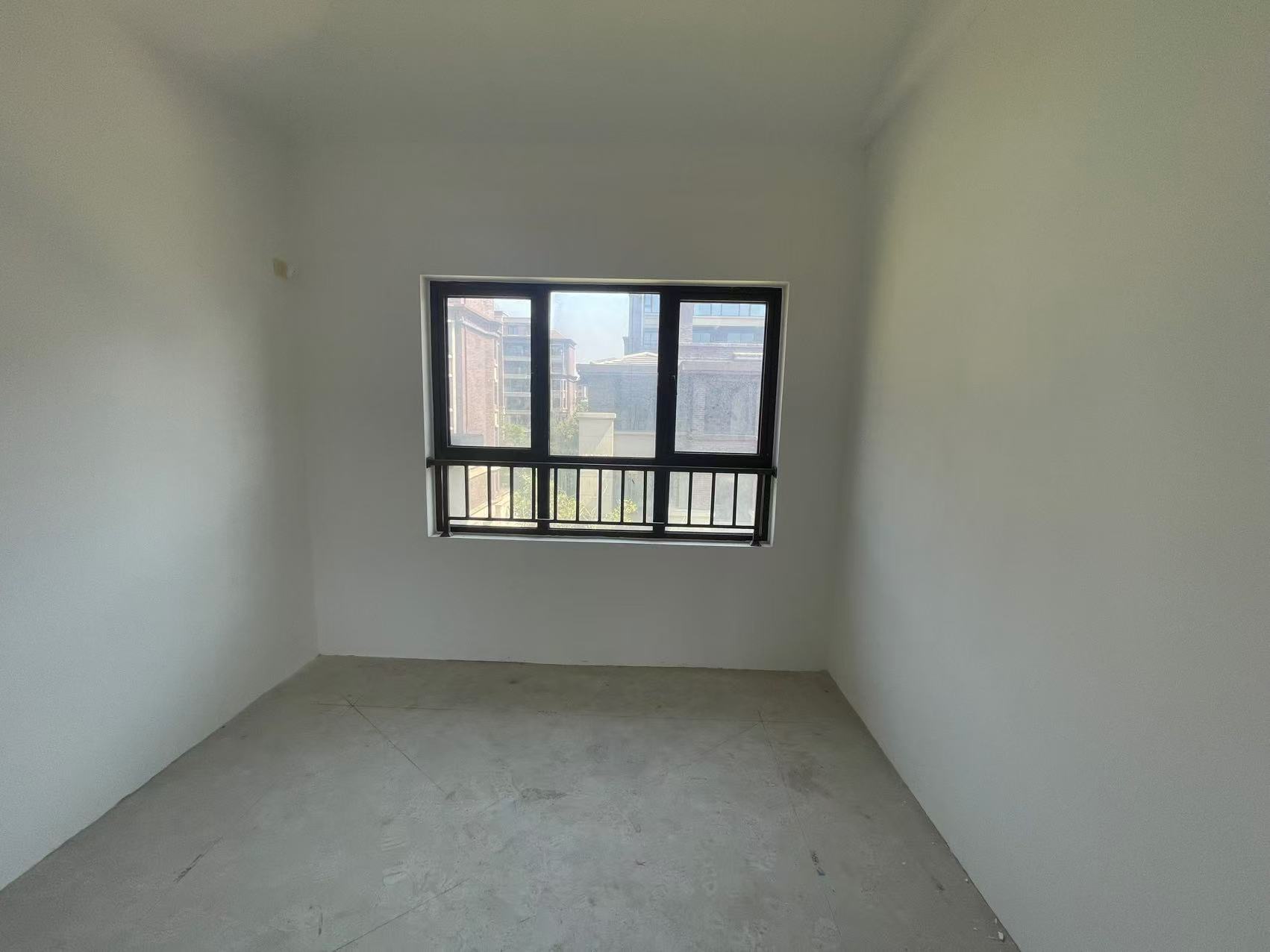 盛和九里香堤二期 5室3厅3卫 295m&sup2;