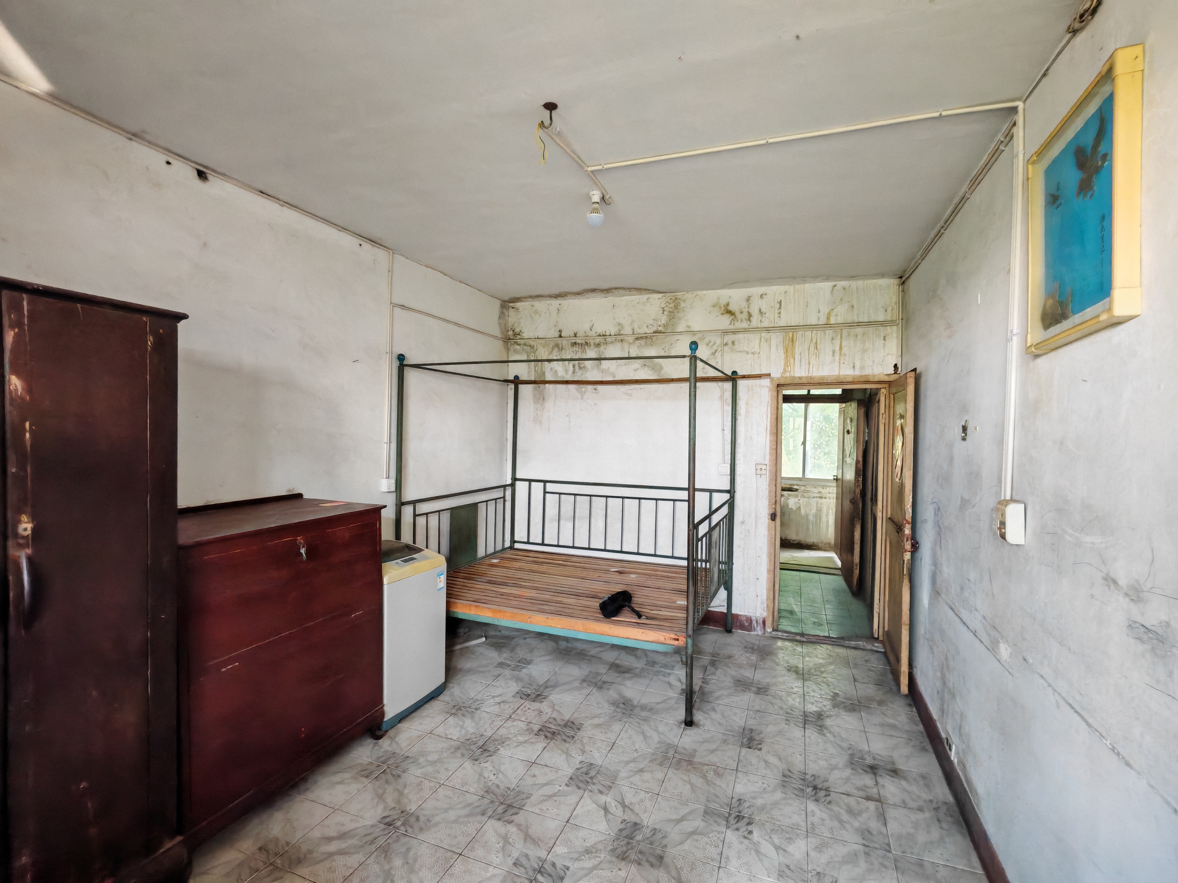 人民中路62号 1室0厅1卫 35.00m&sup2;