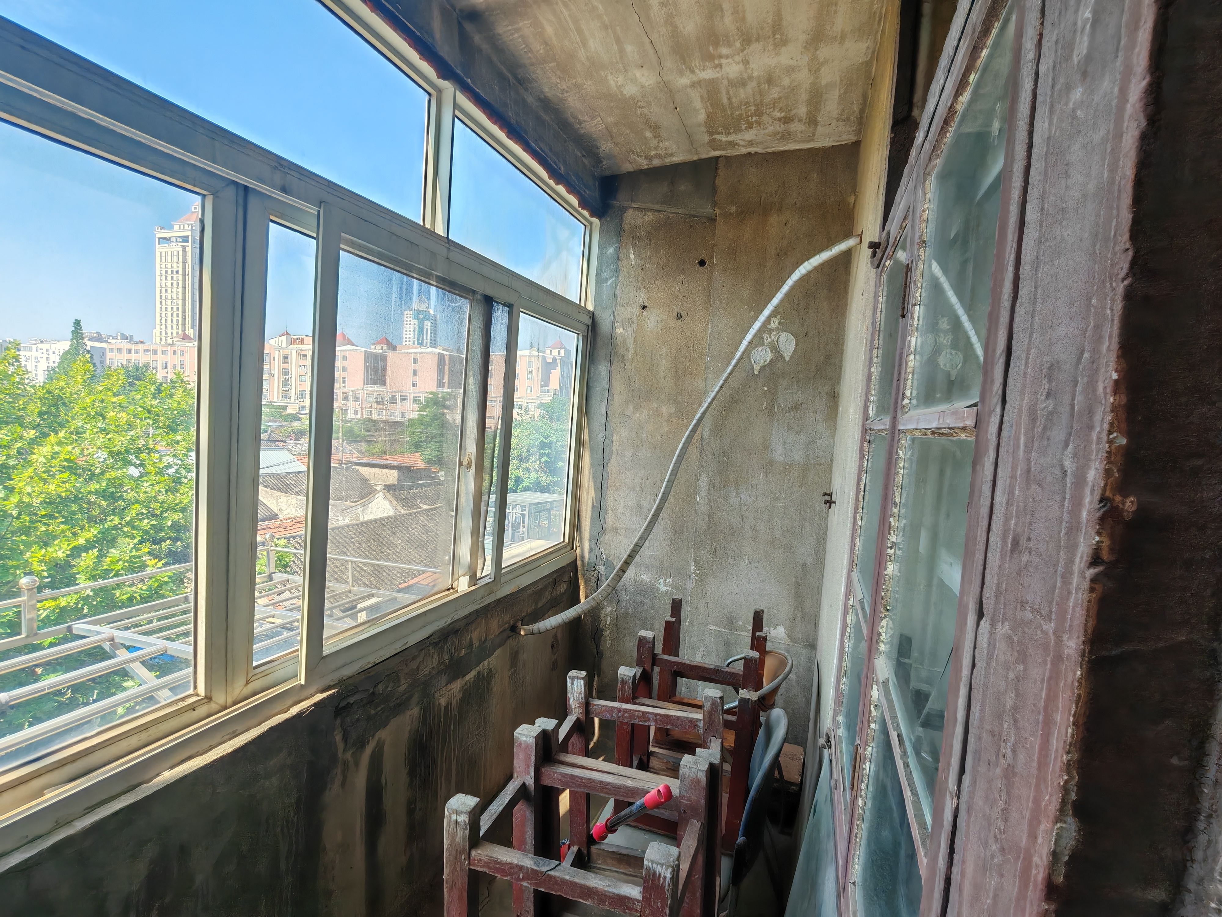 人民中路62号 1室0厅1卫 35.00m&sup2;