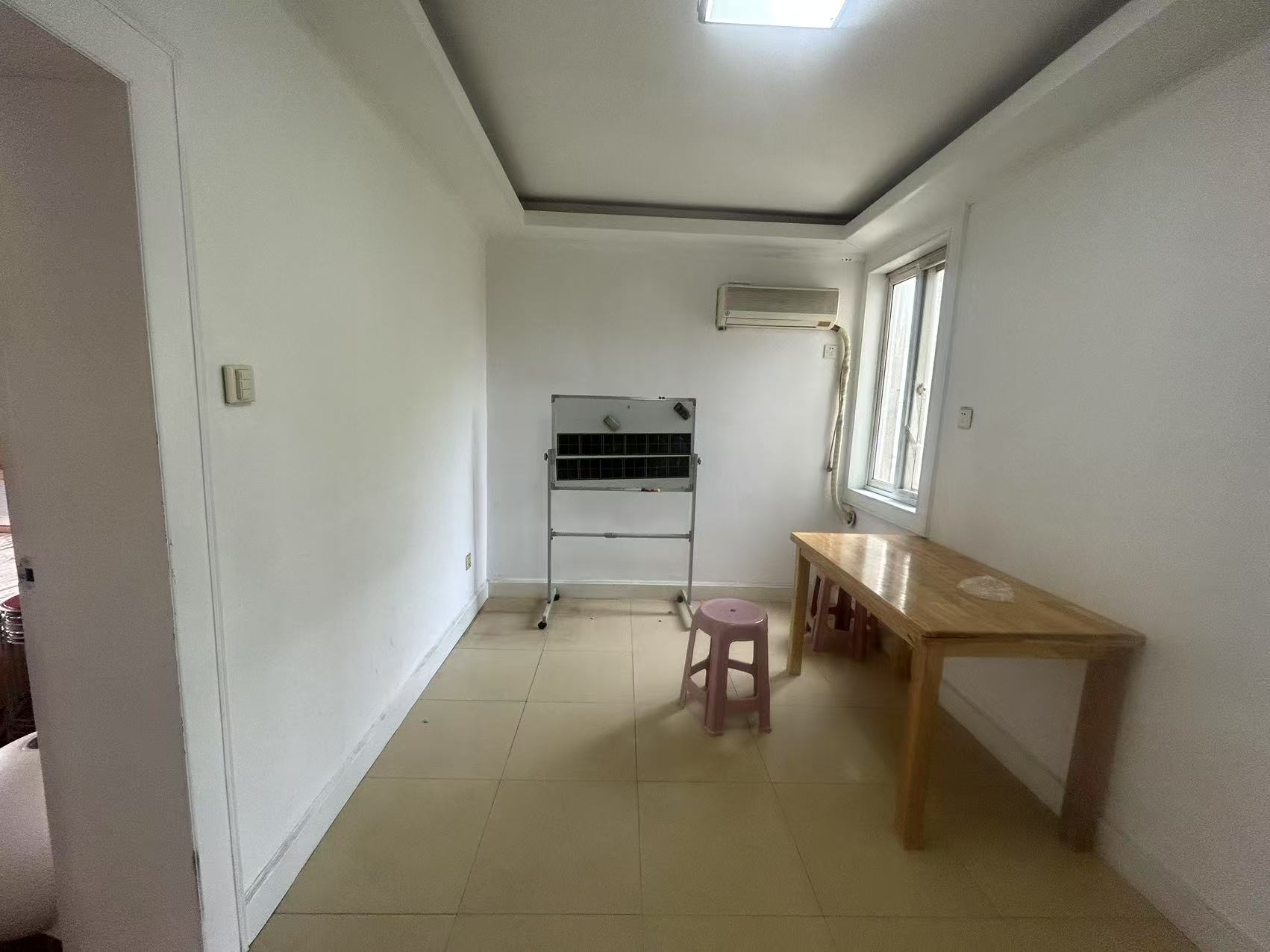 虹桥南村 1室1厅1卫 48m²