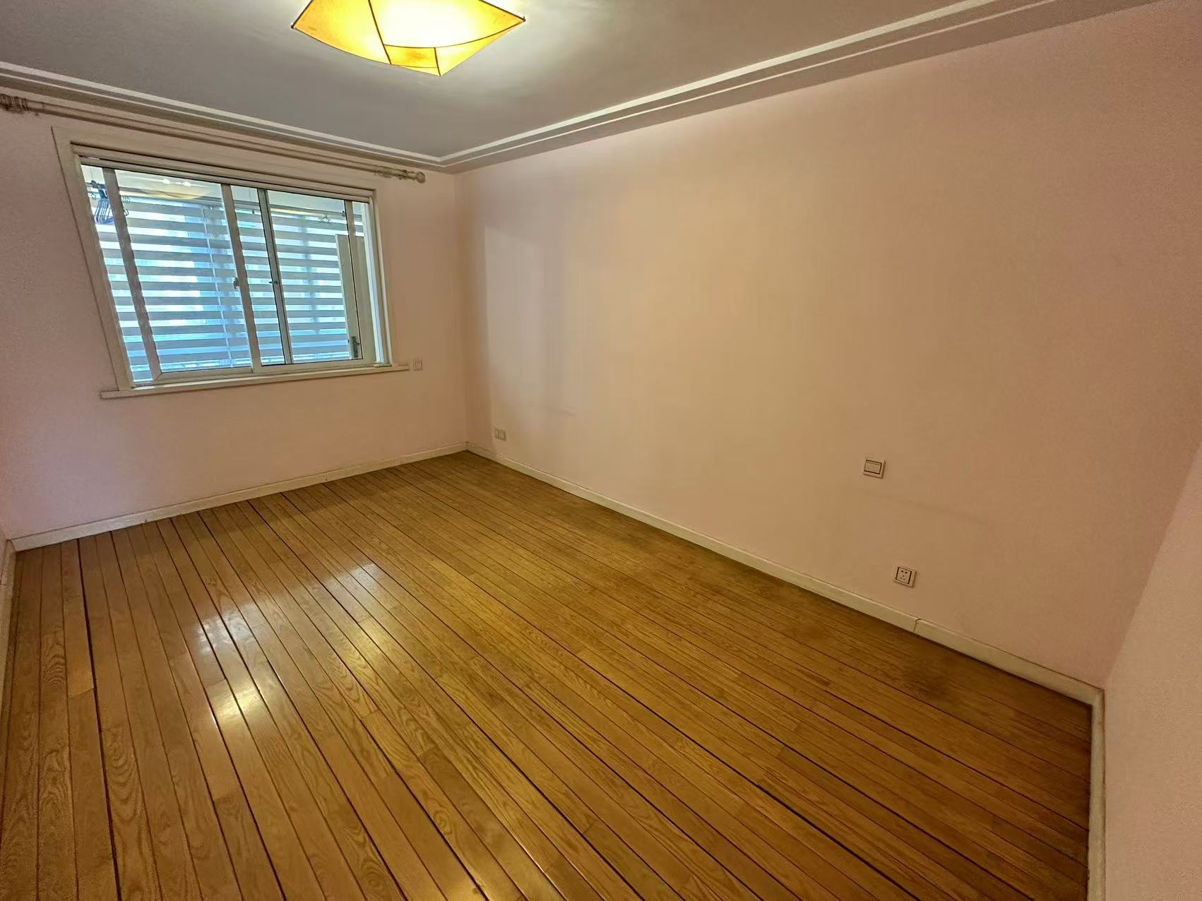 中南俪园 3室2厅2卫 139.42m&sup2;