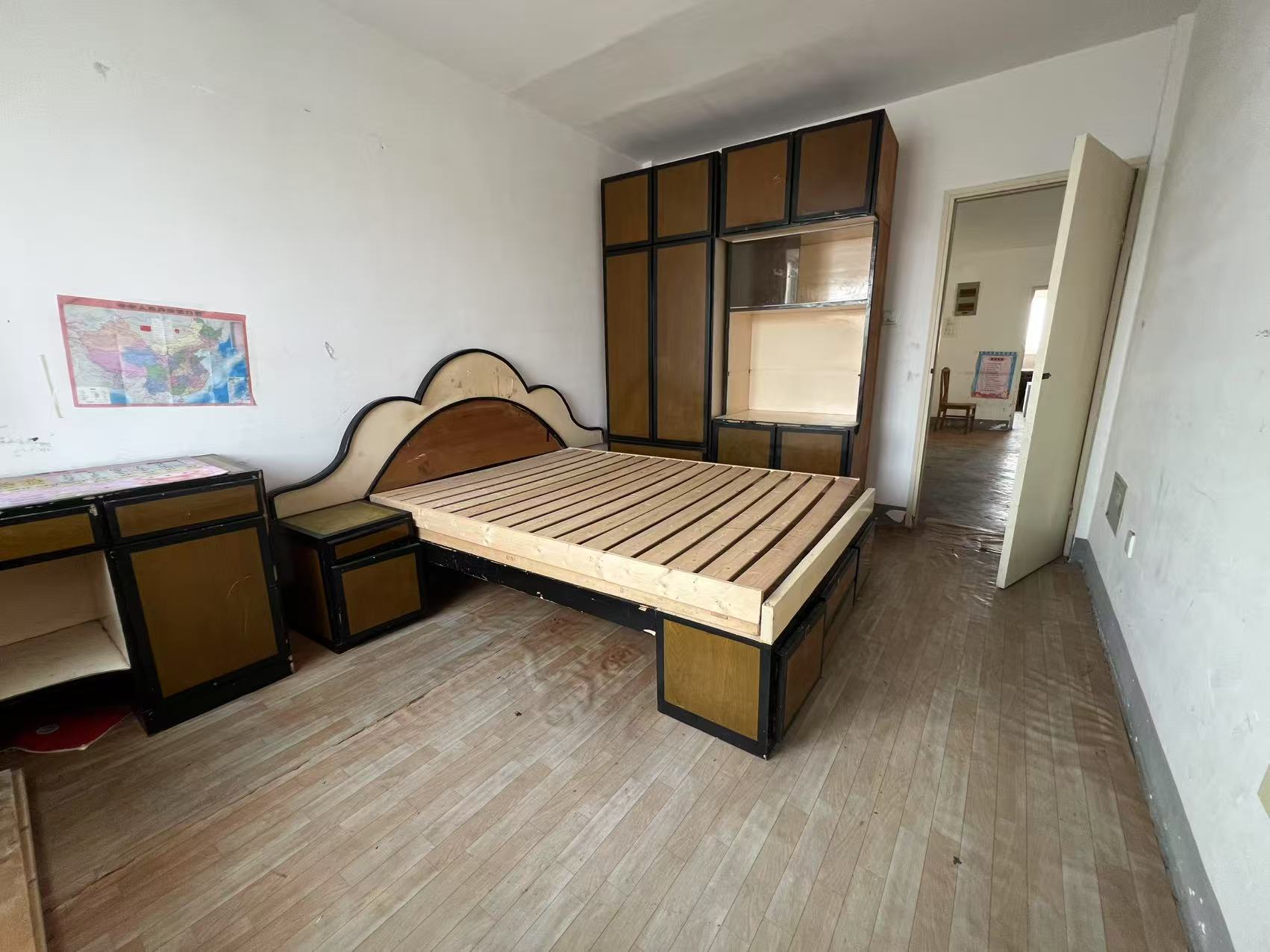 天一裕景苑 2室1厅1卫 102m&sup2;