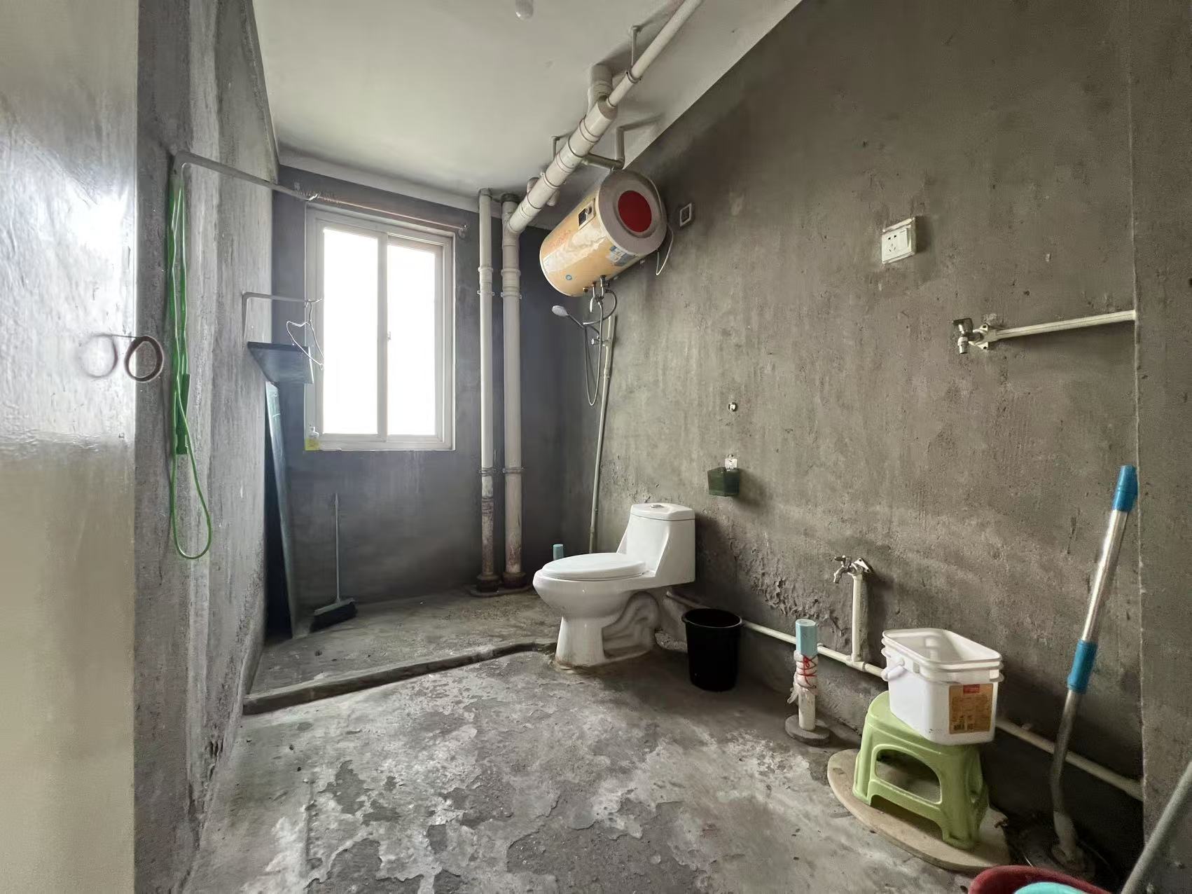 天一裕景苑 2室1厅1卫 102m&sup2;