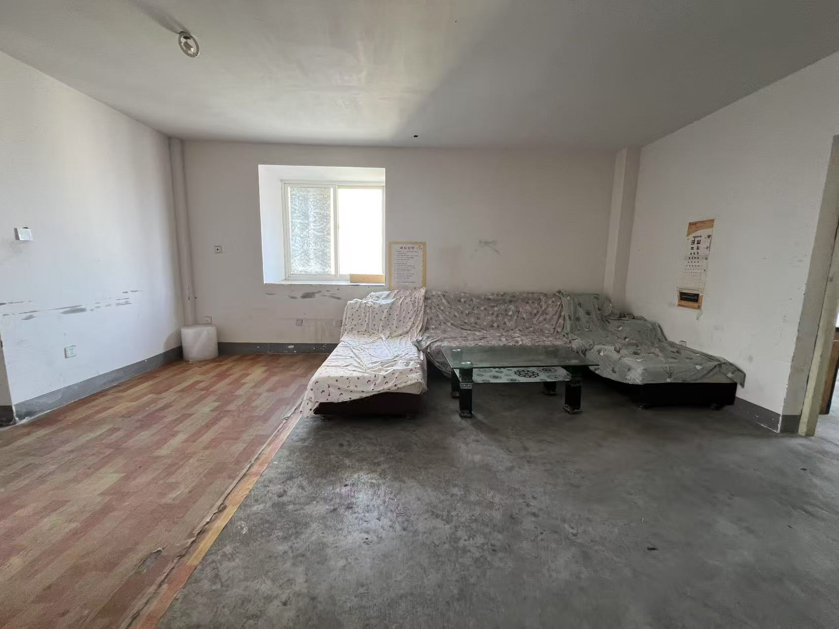 天一裕景苑 2室1厅1卫 102m&sup2;