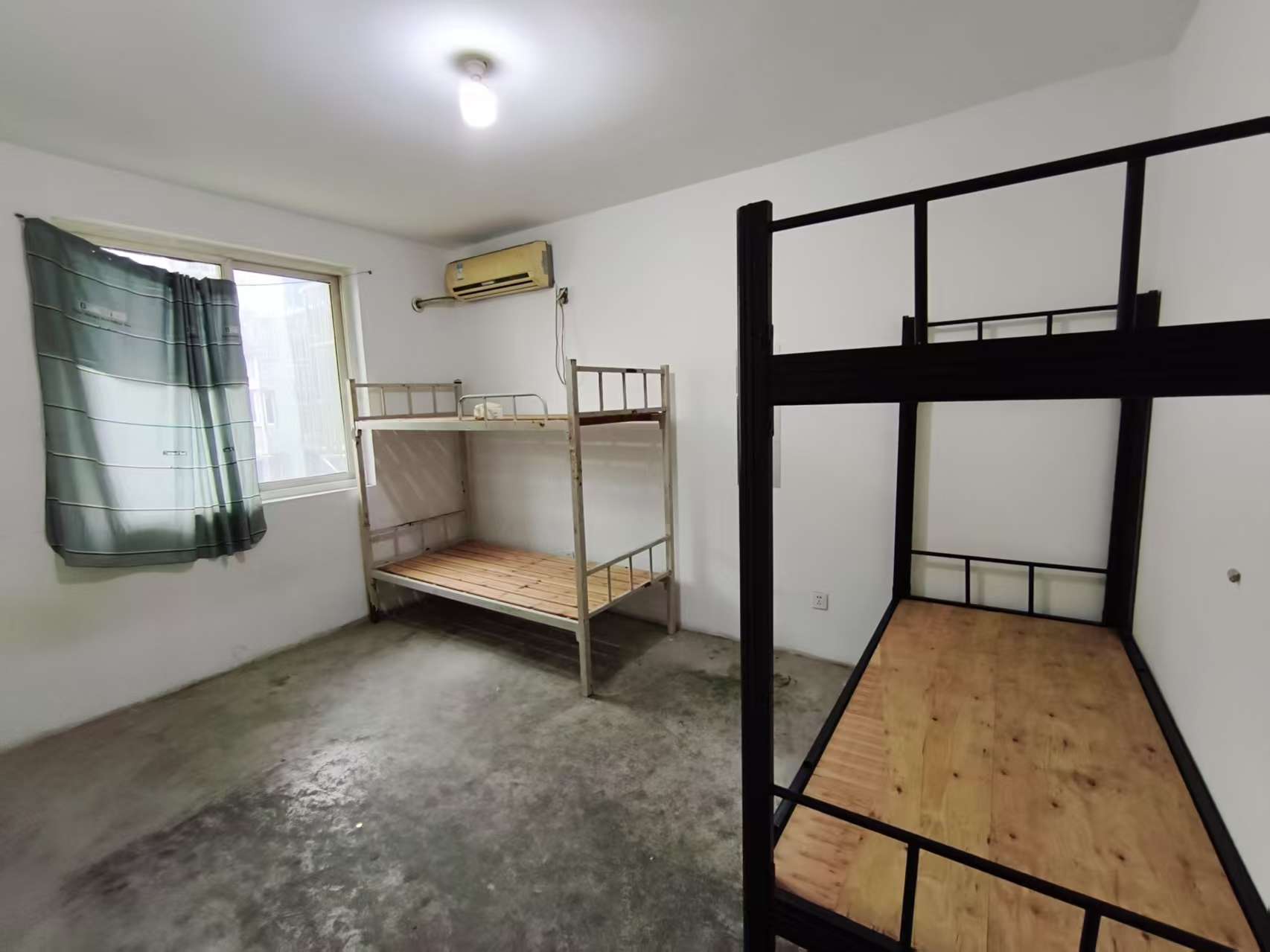 城山花园 3室2厅1卫 107.26m&sup2;